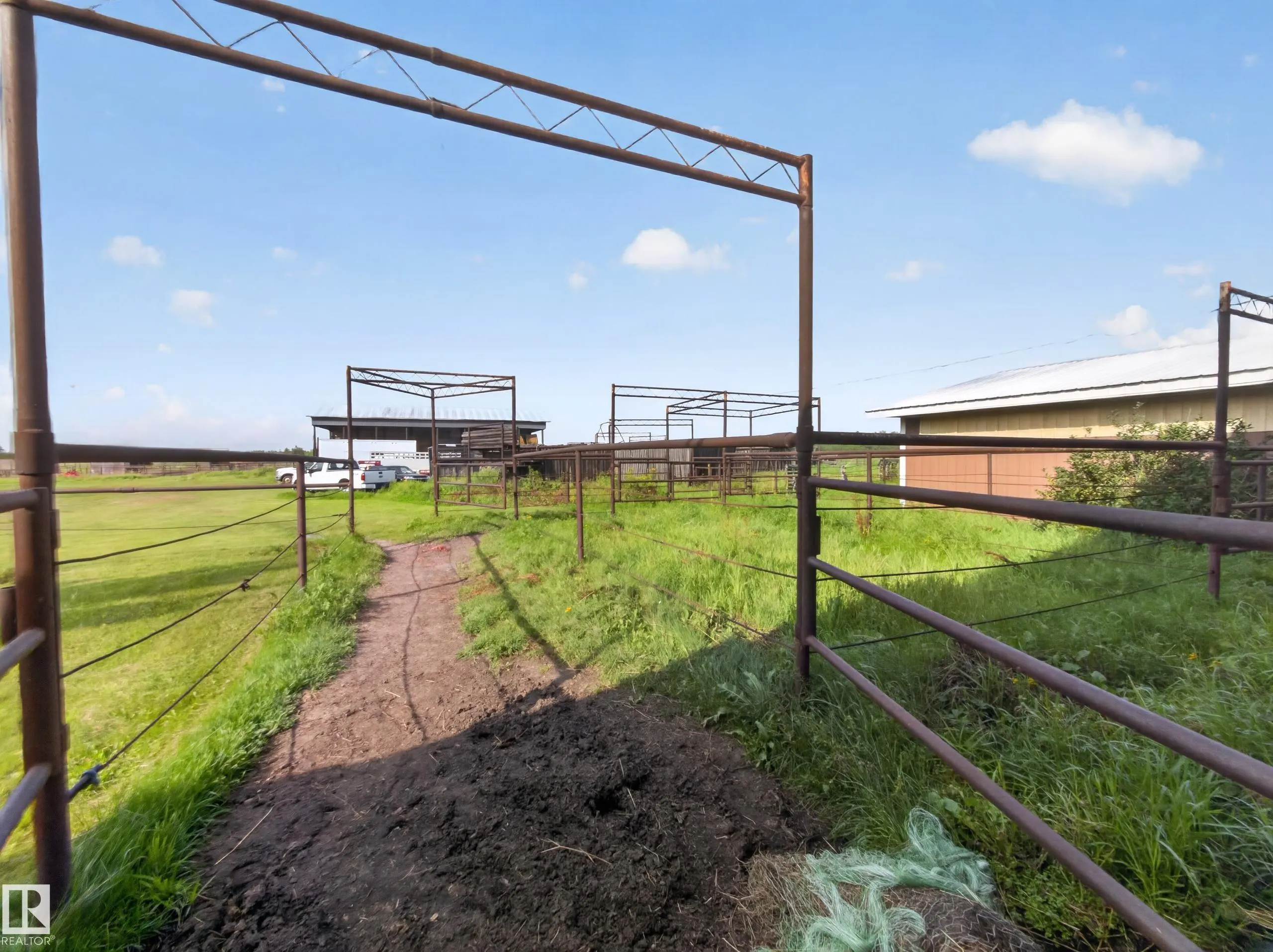 22066 TWP ROAD 522