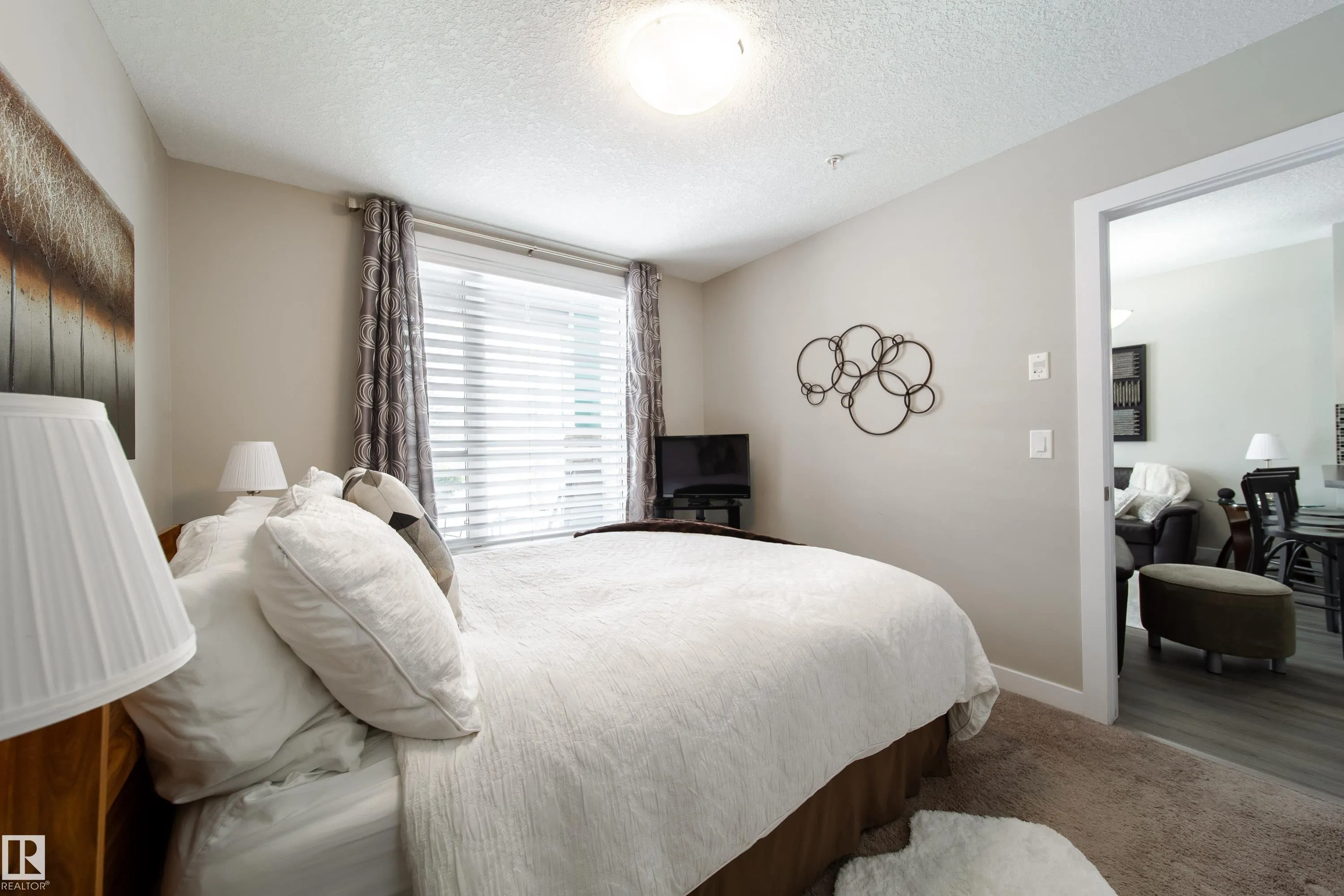 2588 ANDERSON Way