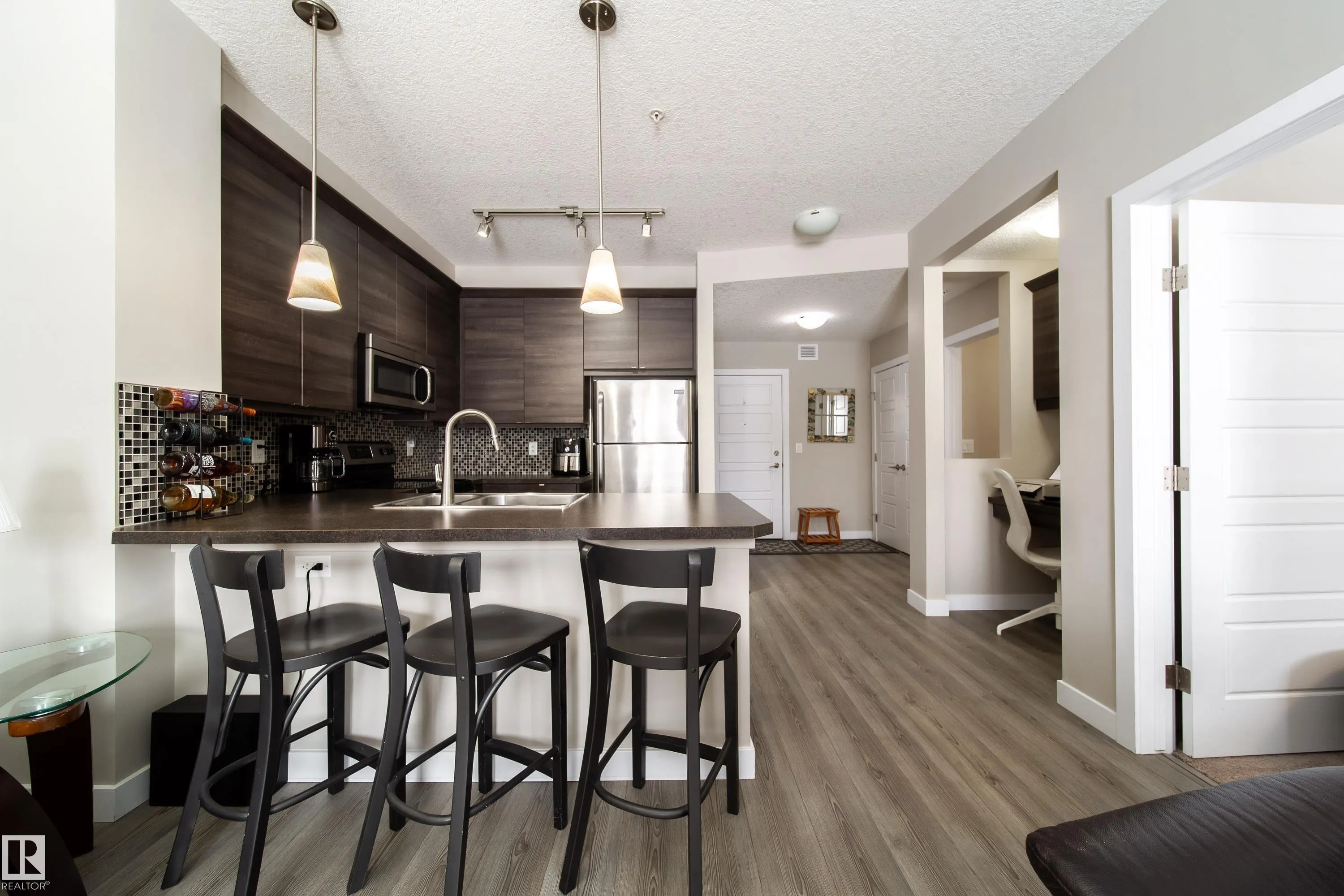 2588 ANDERSON Way