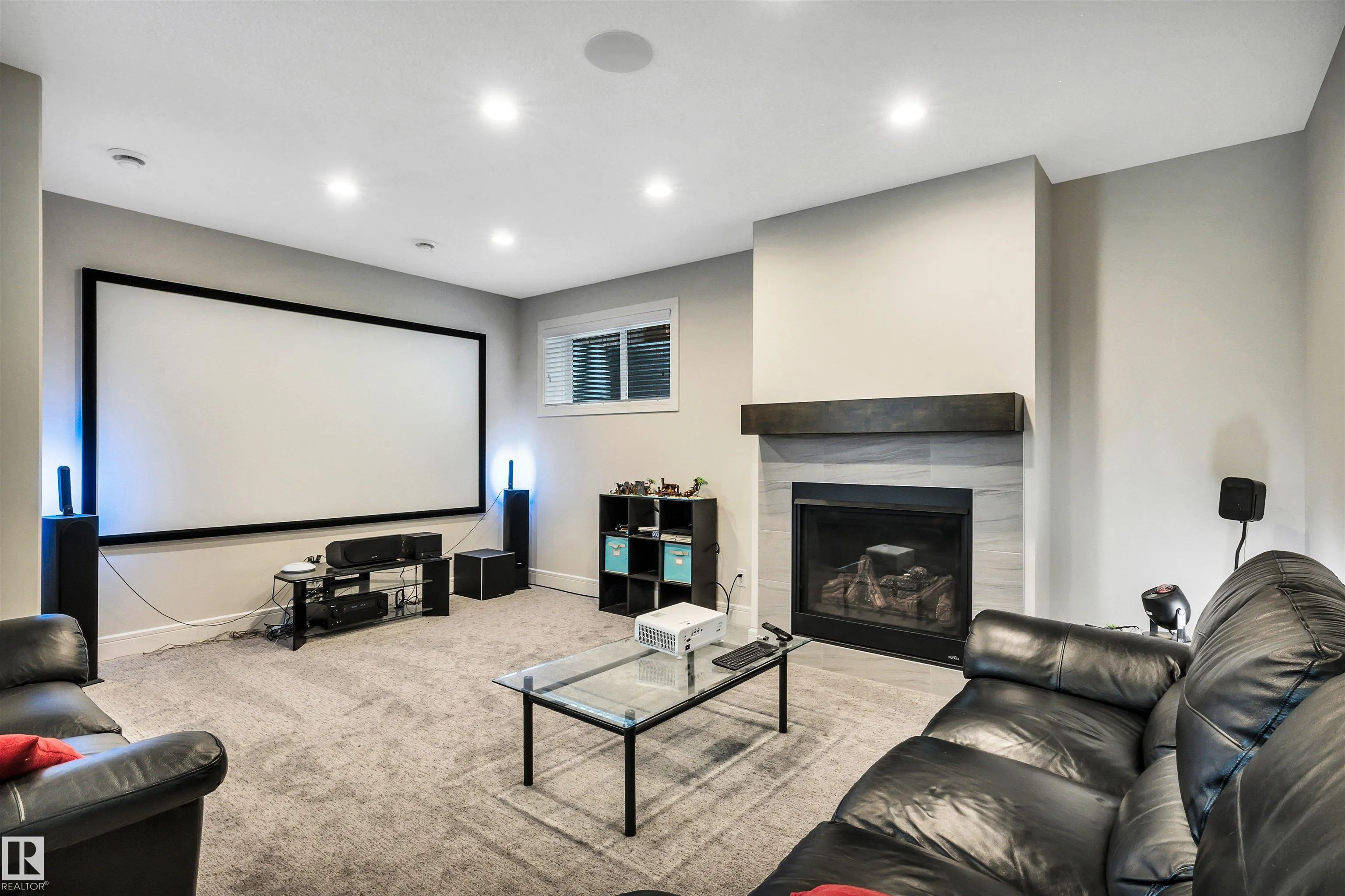 6 ELISE Place