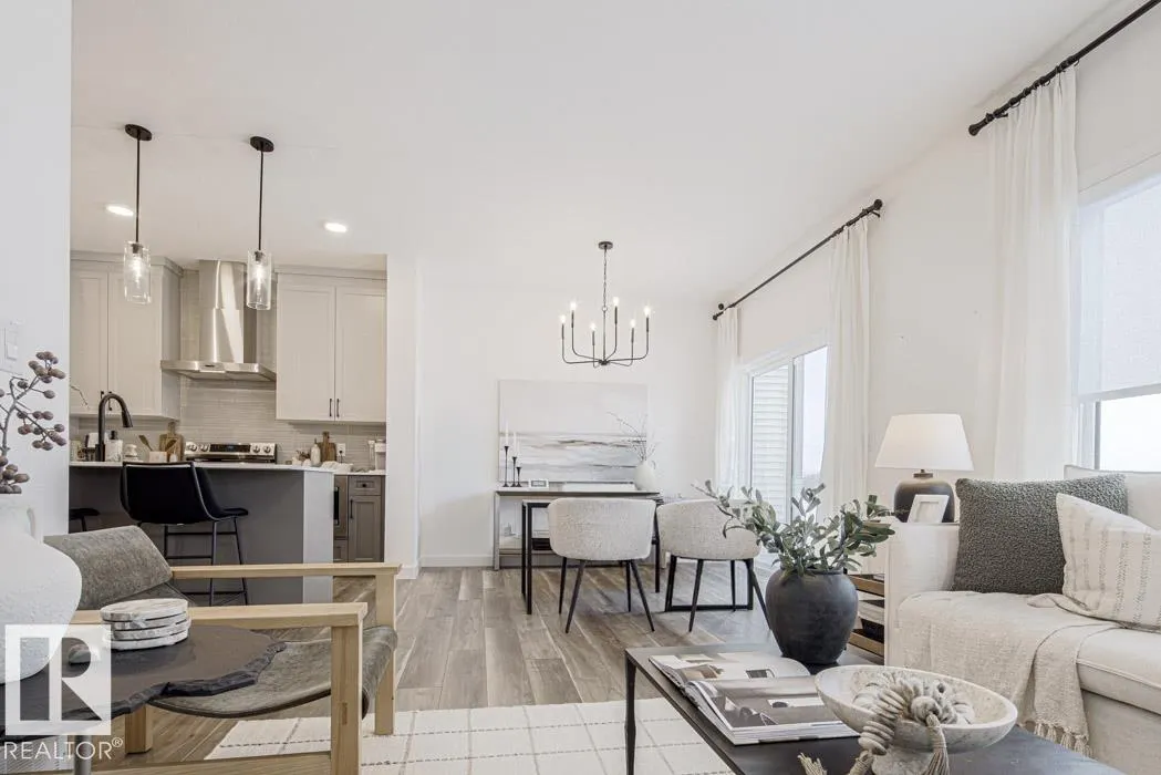 52 EMERSON Landing