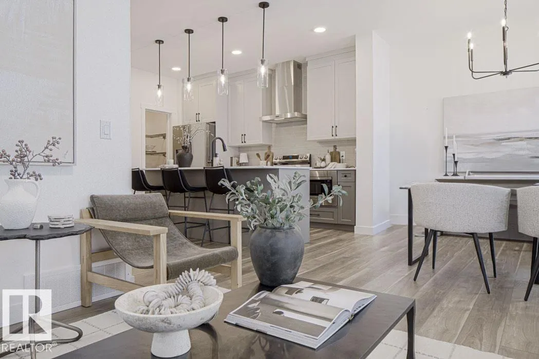 52 EMERSON Landing