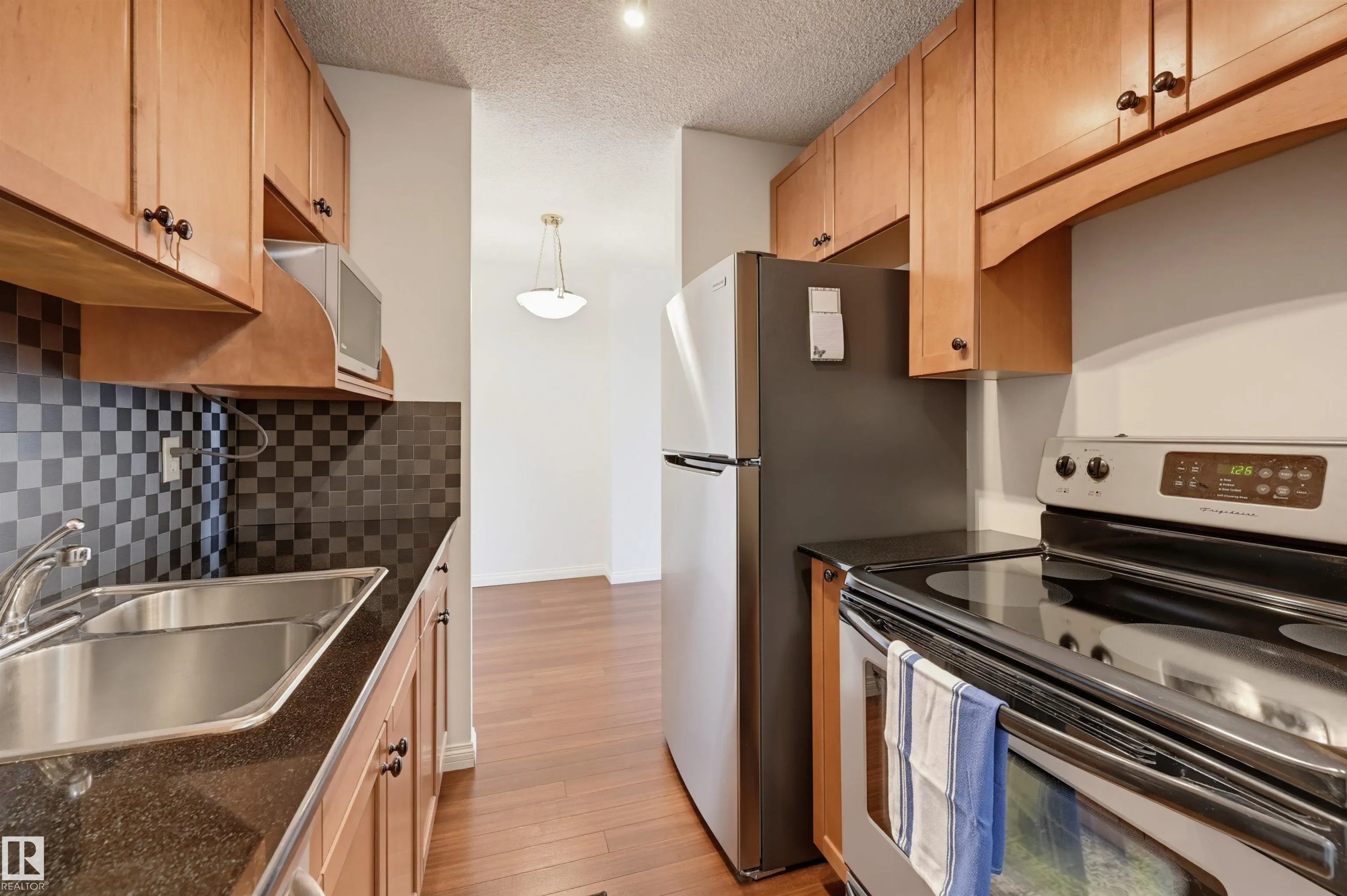 13910 STONY PLAIN Road