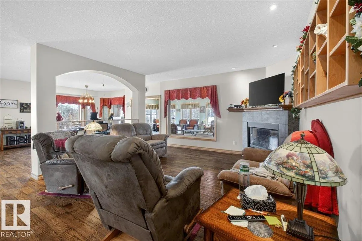57 LONGVIEW Drive