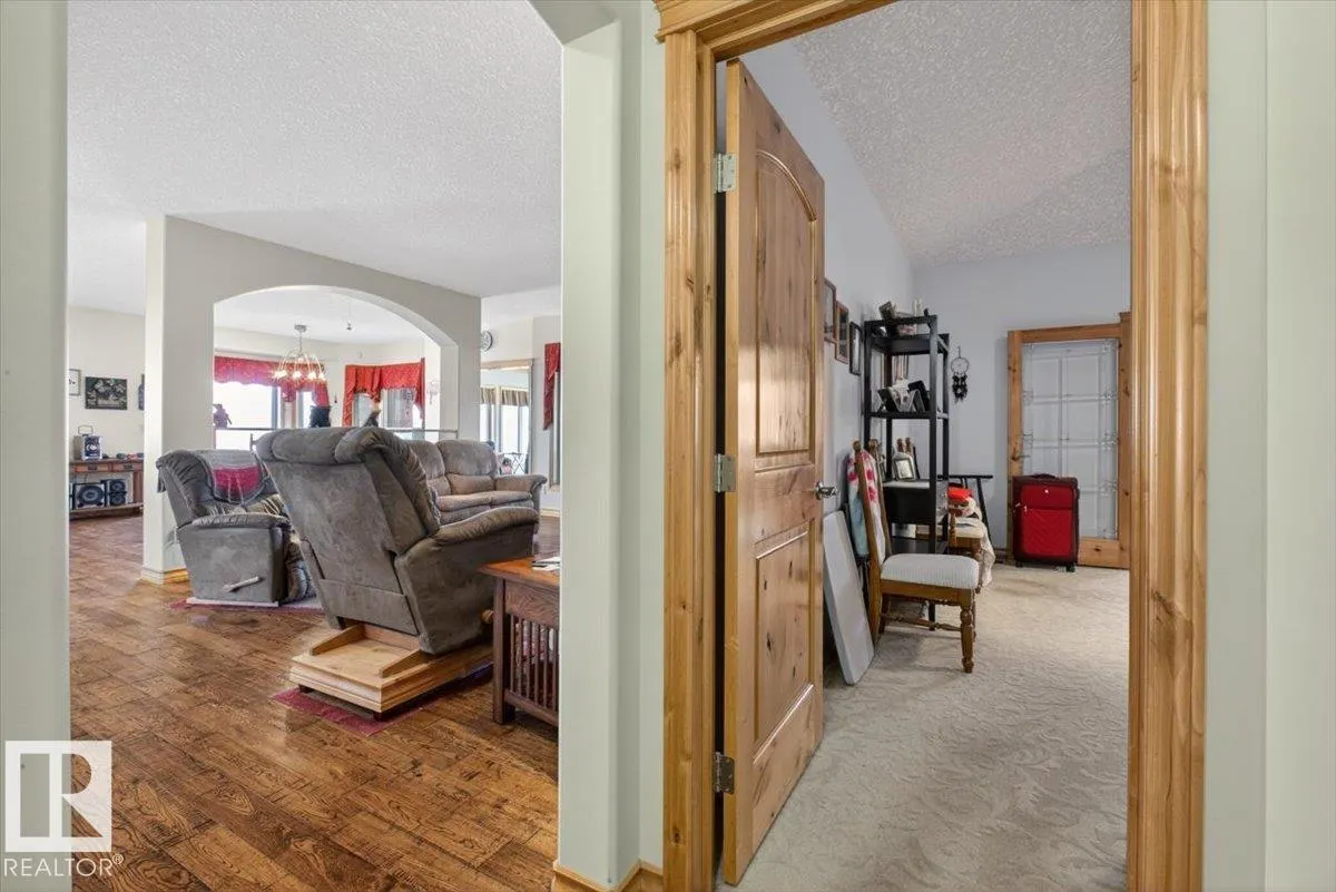 57 LONGVIEW Drive