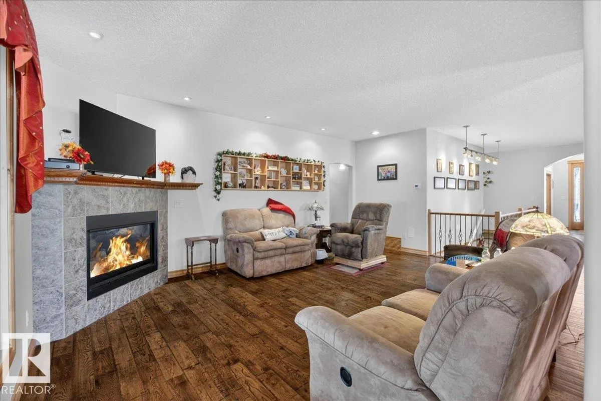 57 LONGVIEW Drive