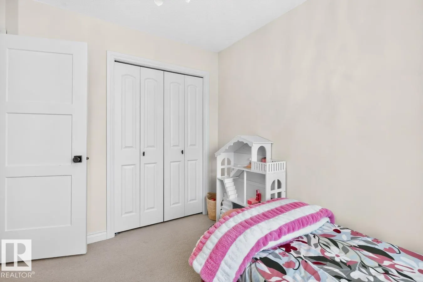122 KEYPORT Circle