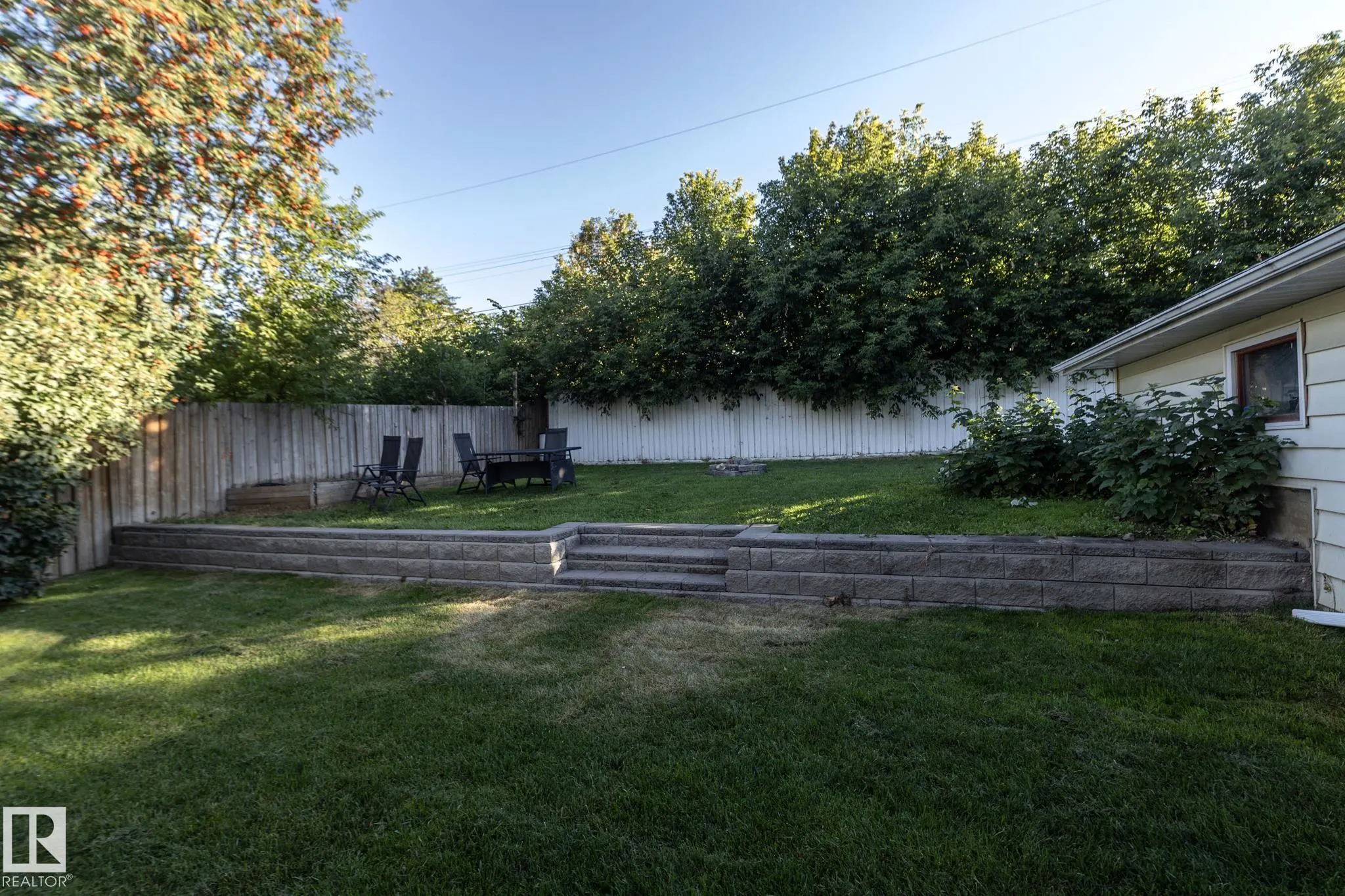 21 SHERIDAN Drive