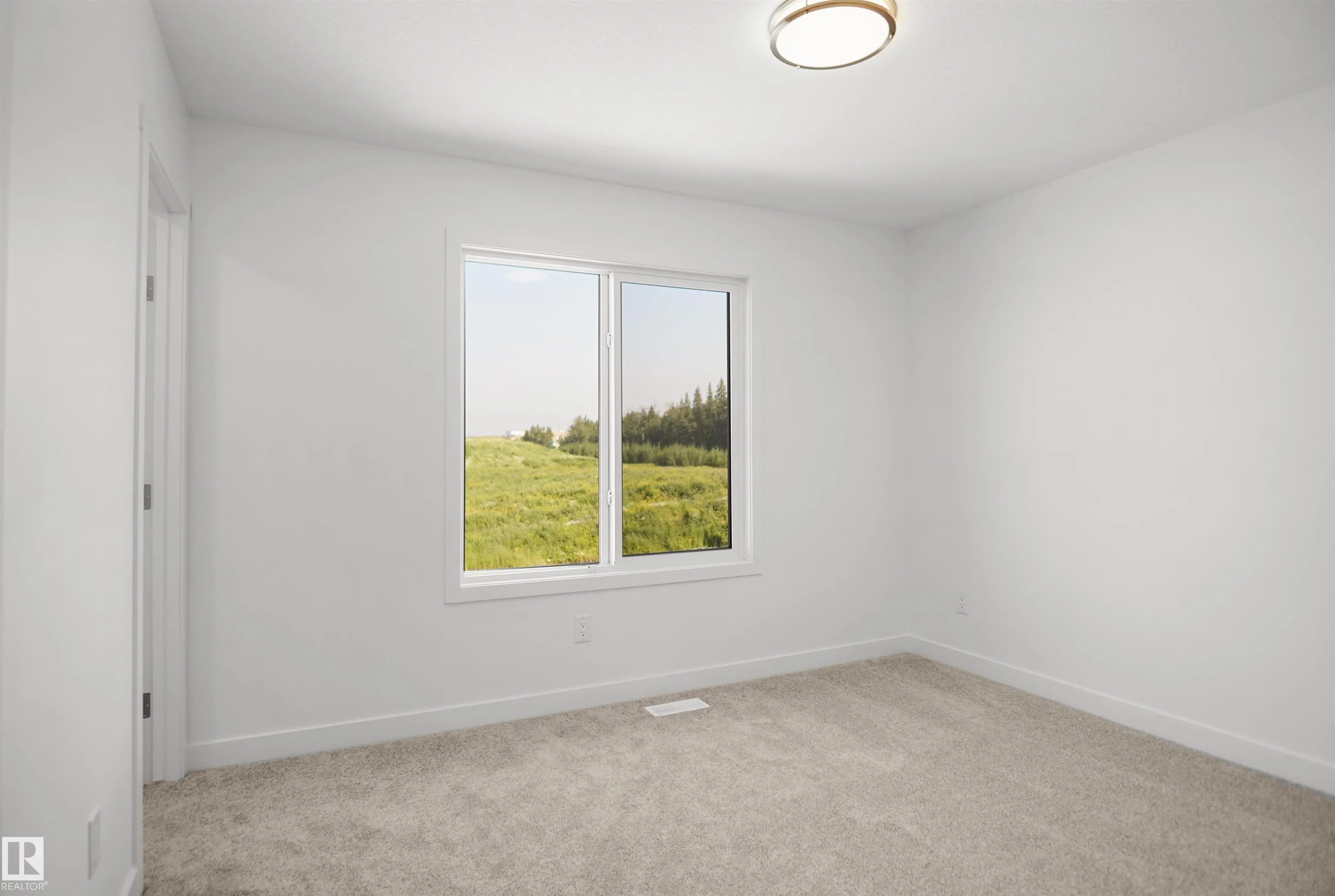 124 COPPERHAVEN Drive