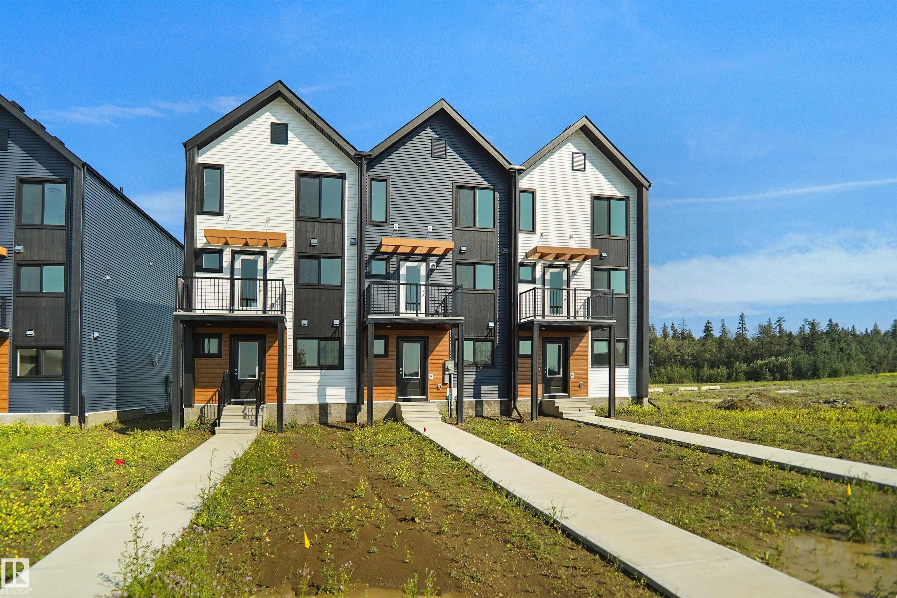 124 COPPERHAVEN Drive
