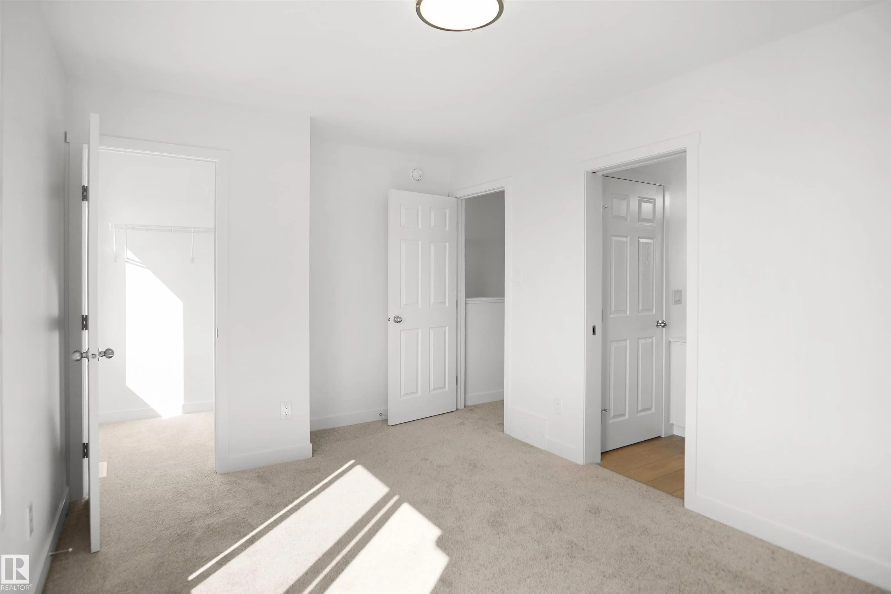 124 COPPERHAVEN Drive