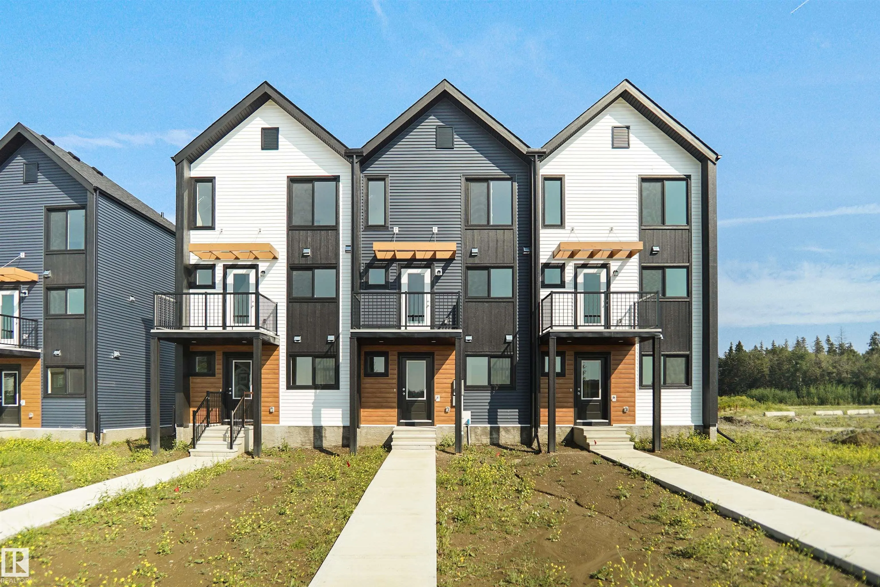 124 COPPERHAVEN Drive
