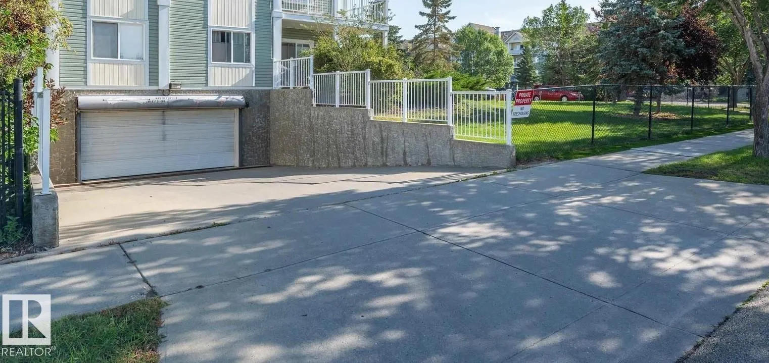 50 Woodsmere Close