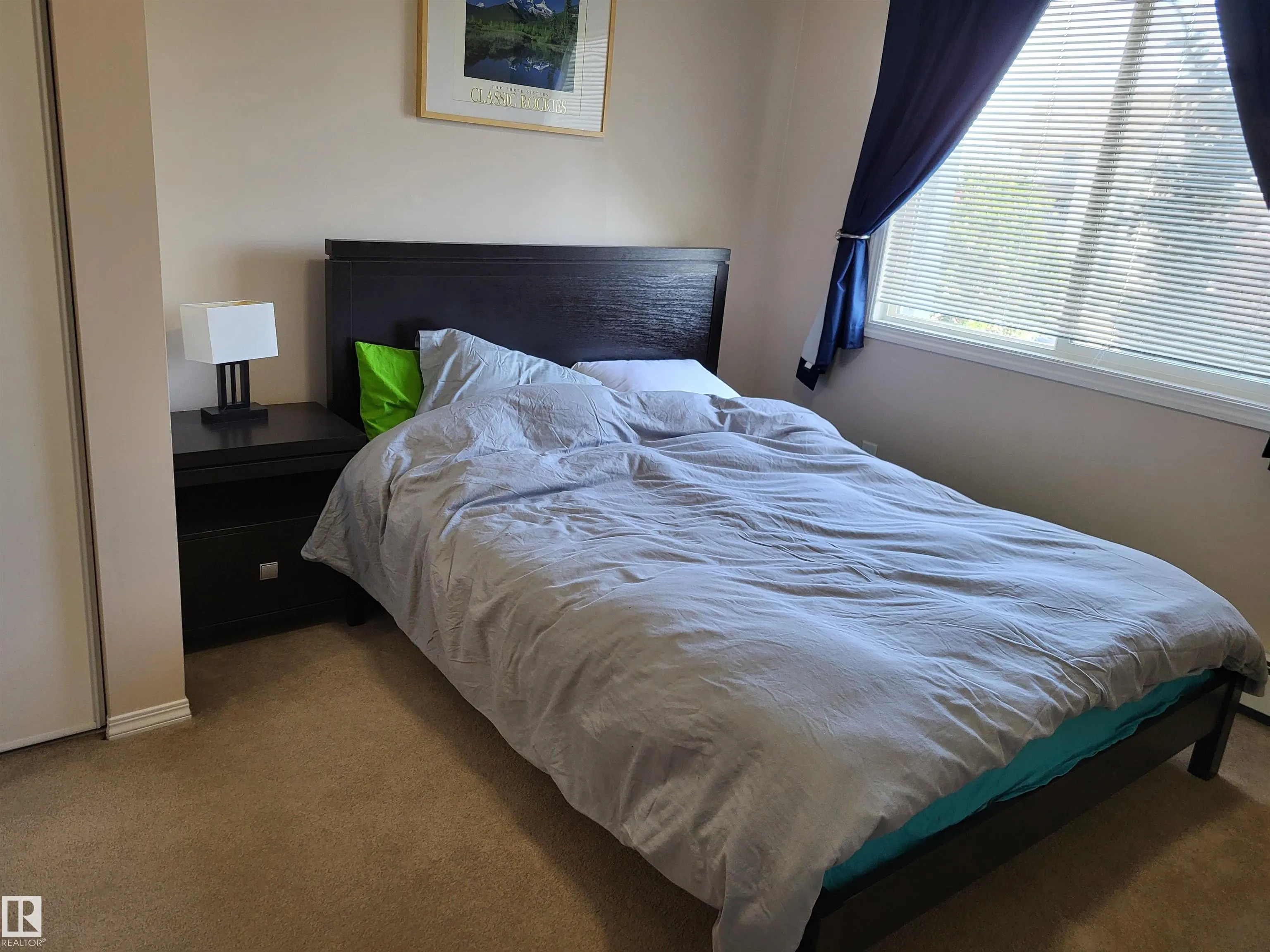 50 Woodsmere Close