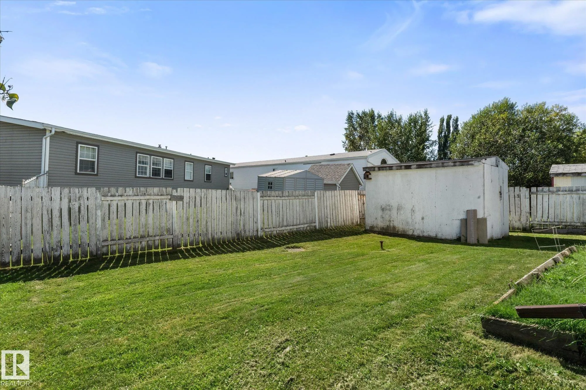 3400 48 Street