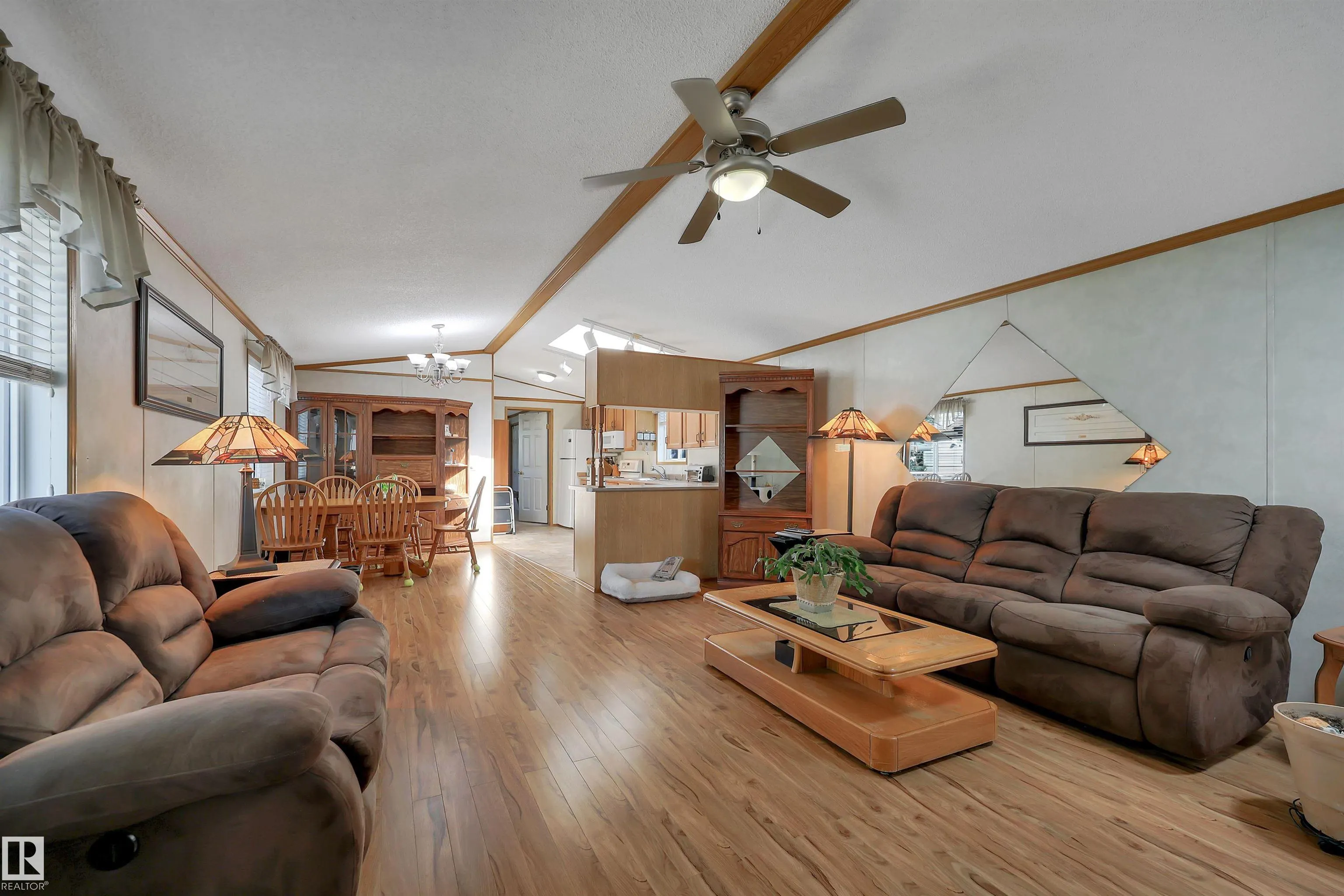 145 Willow Park Estate
