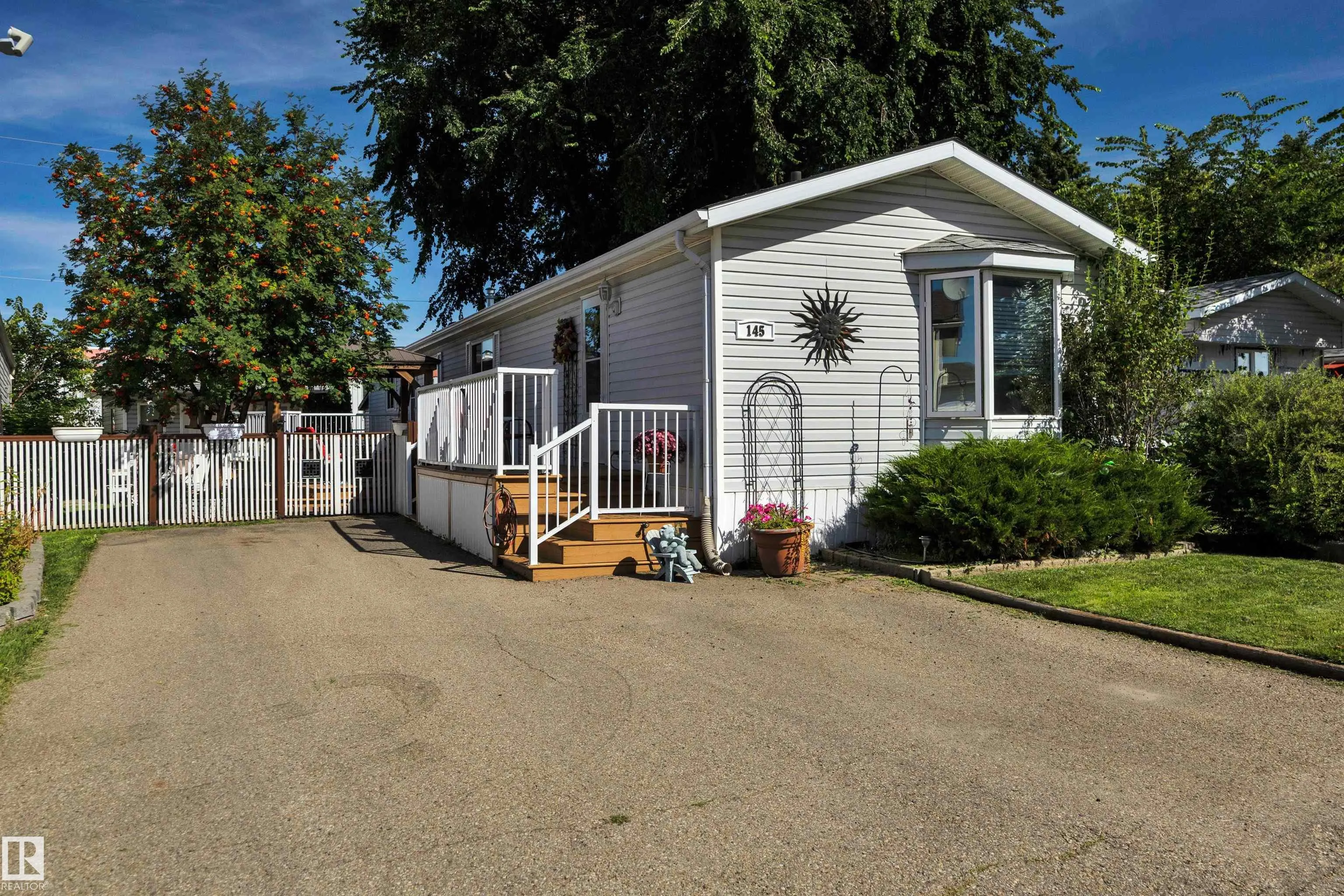 145 Willow Park Estate