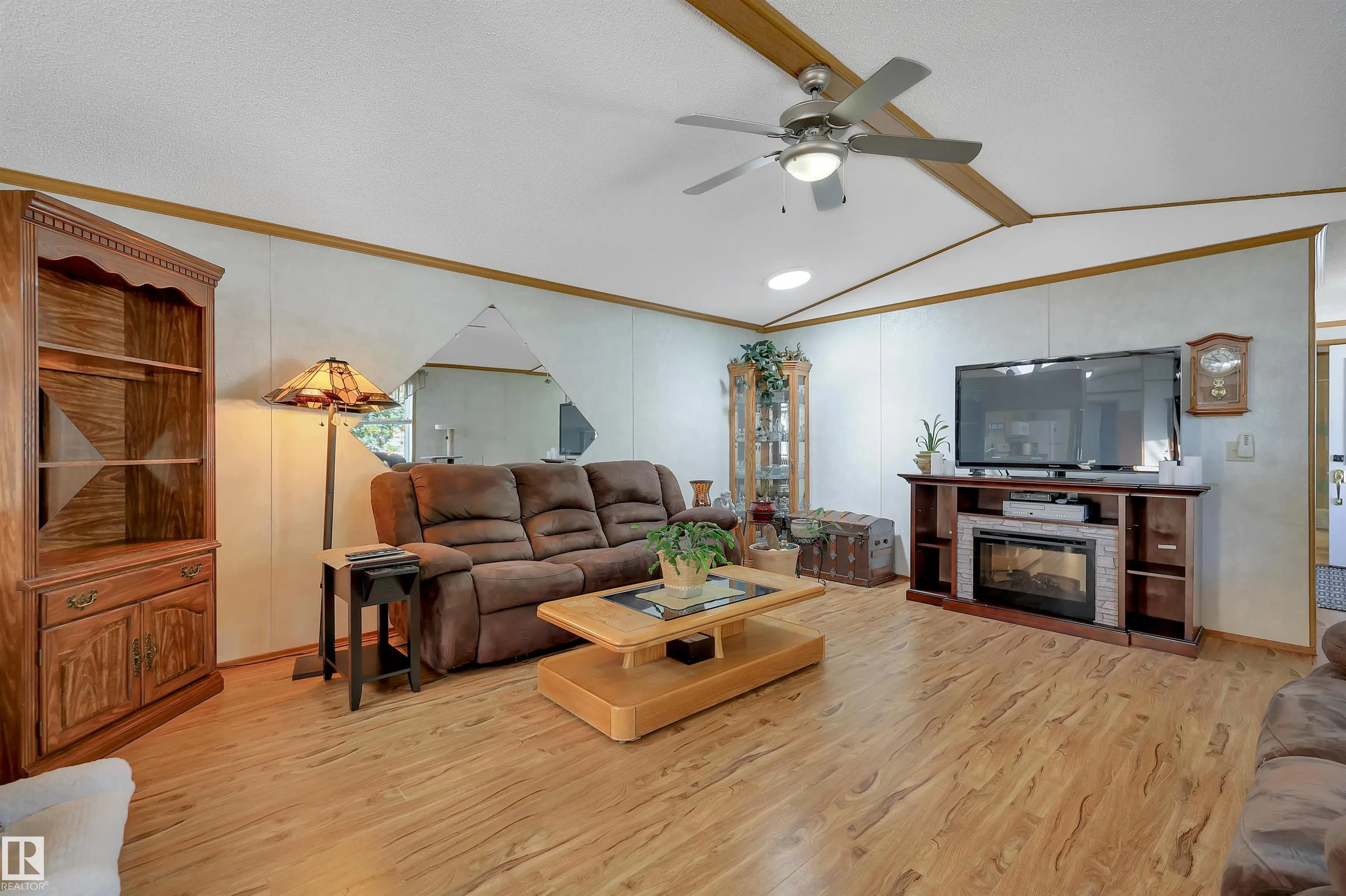 145 Willow Park Estate