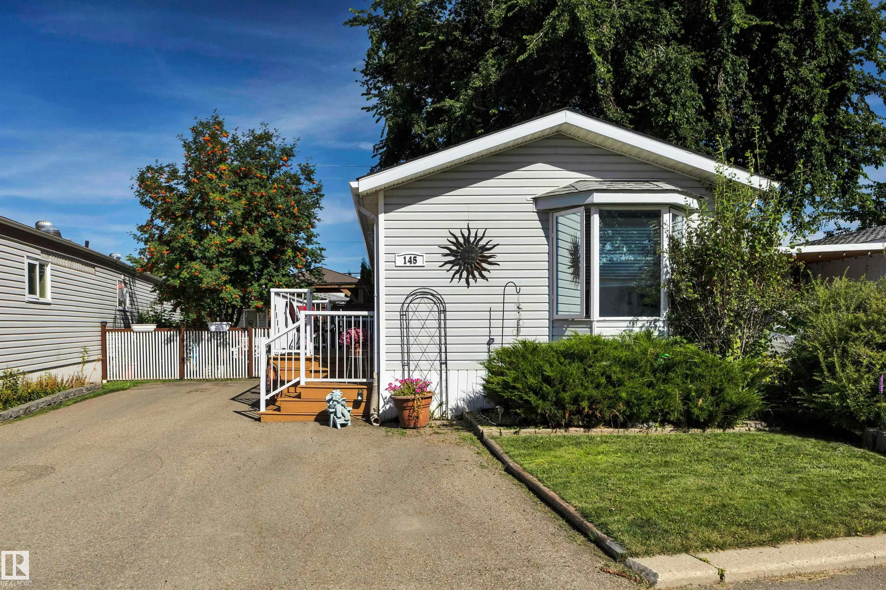 145 Willow Park Estate