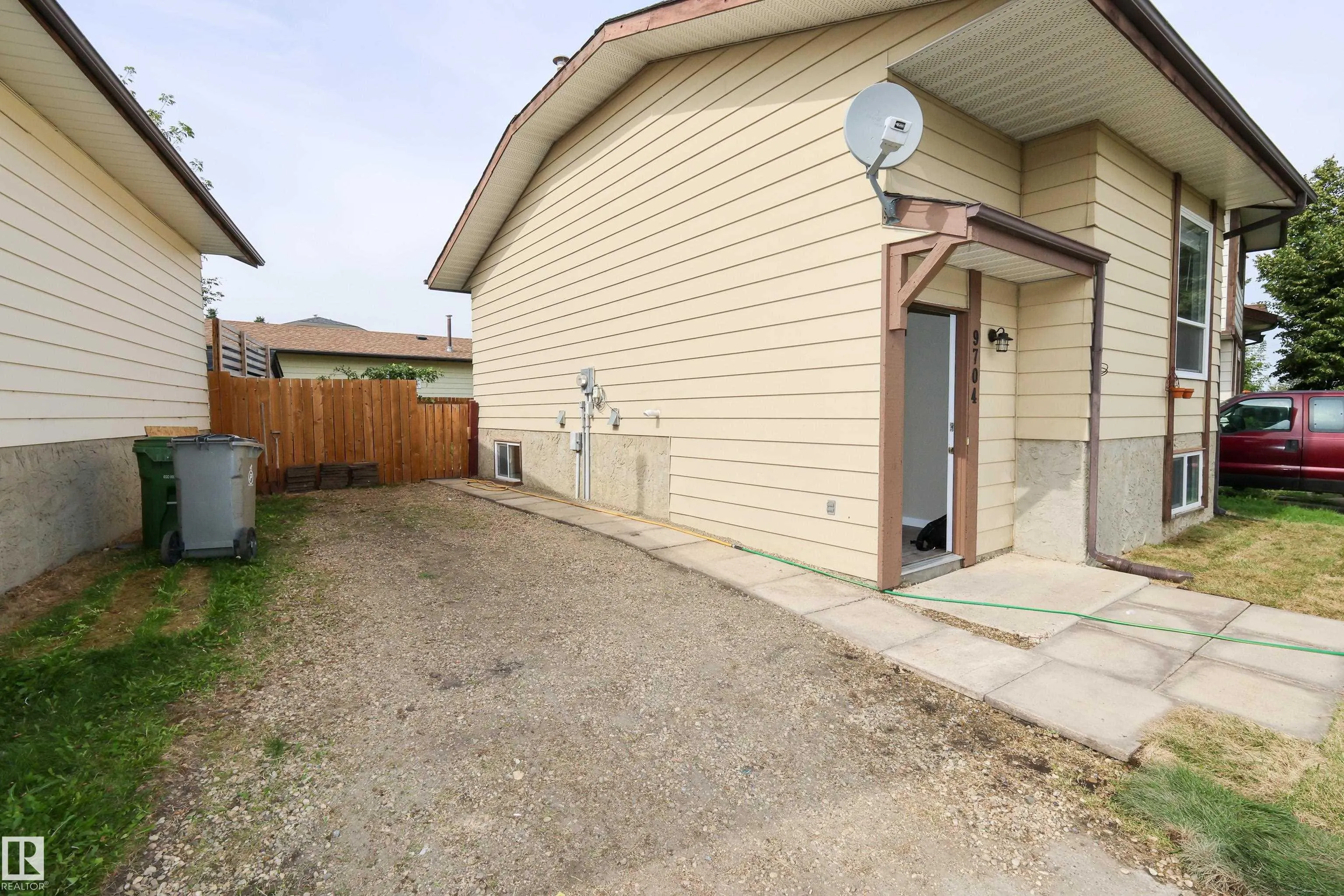 9704 104 Street