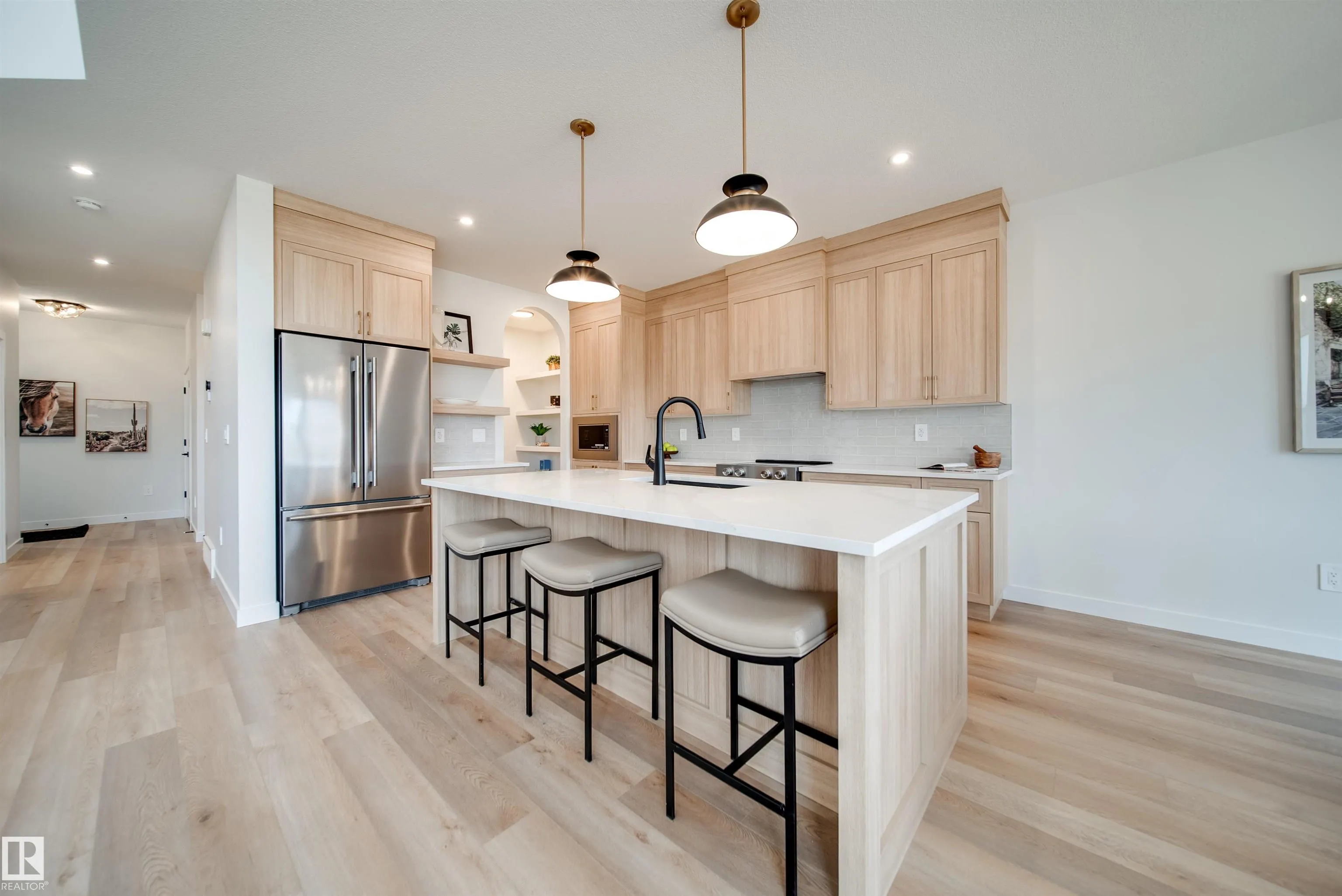 75 Chartres Close
