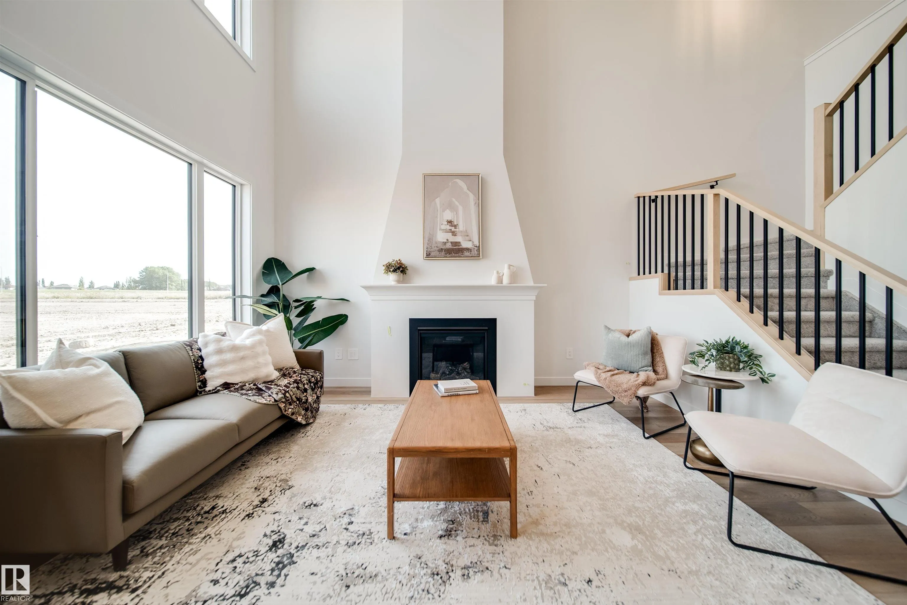 75 Chartres Close