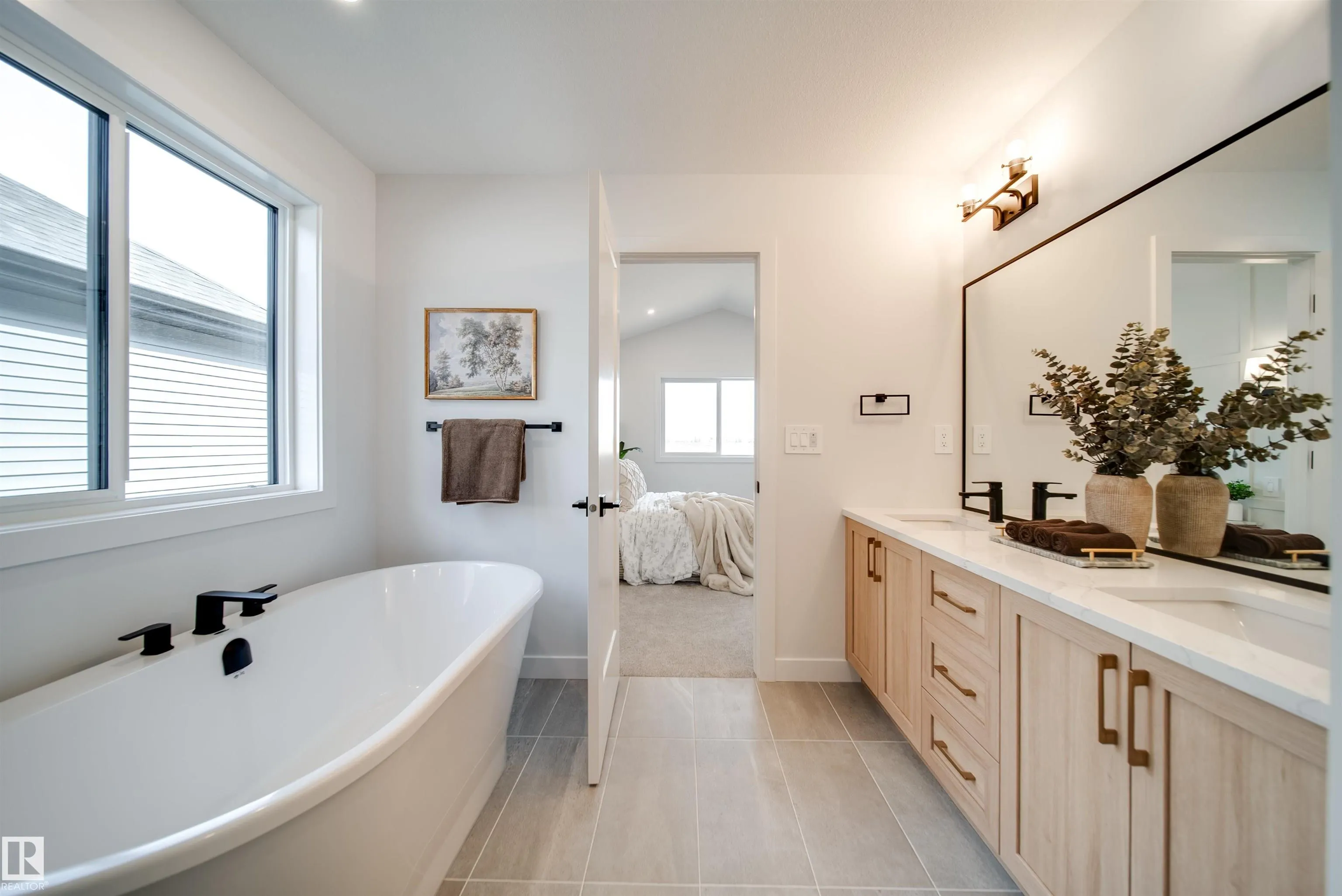 75 Chartres Close