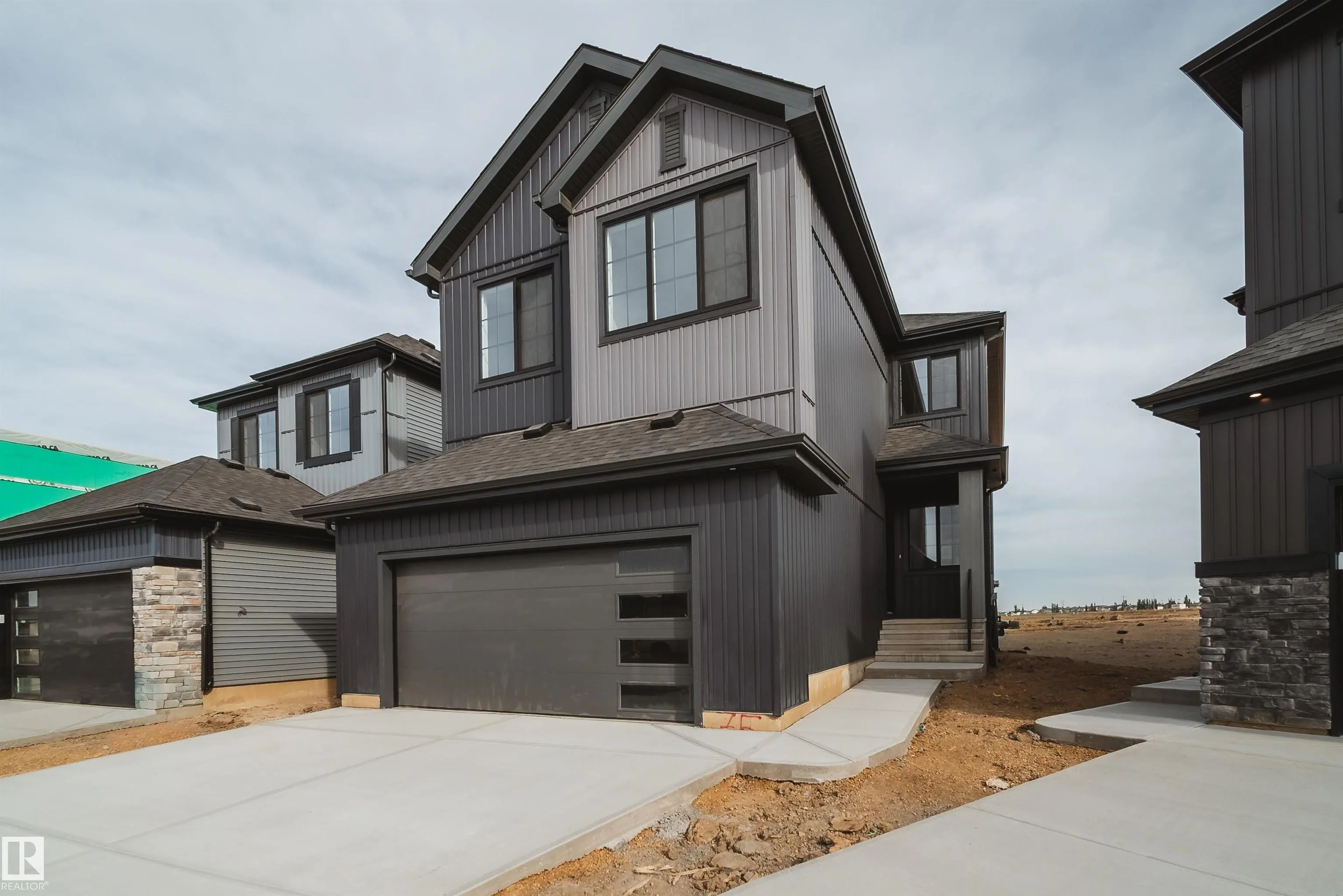 75 Chartres Close