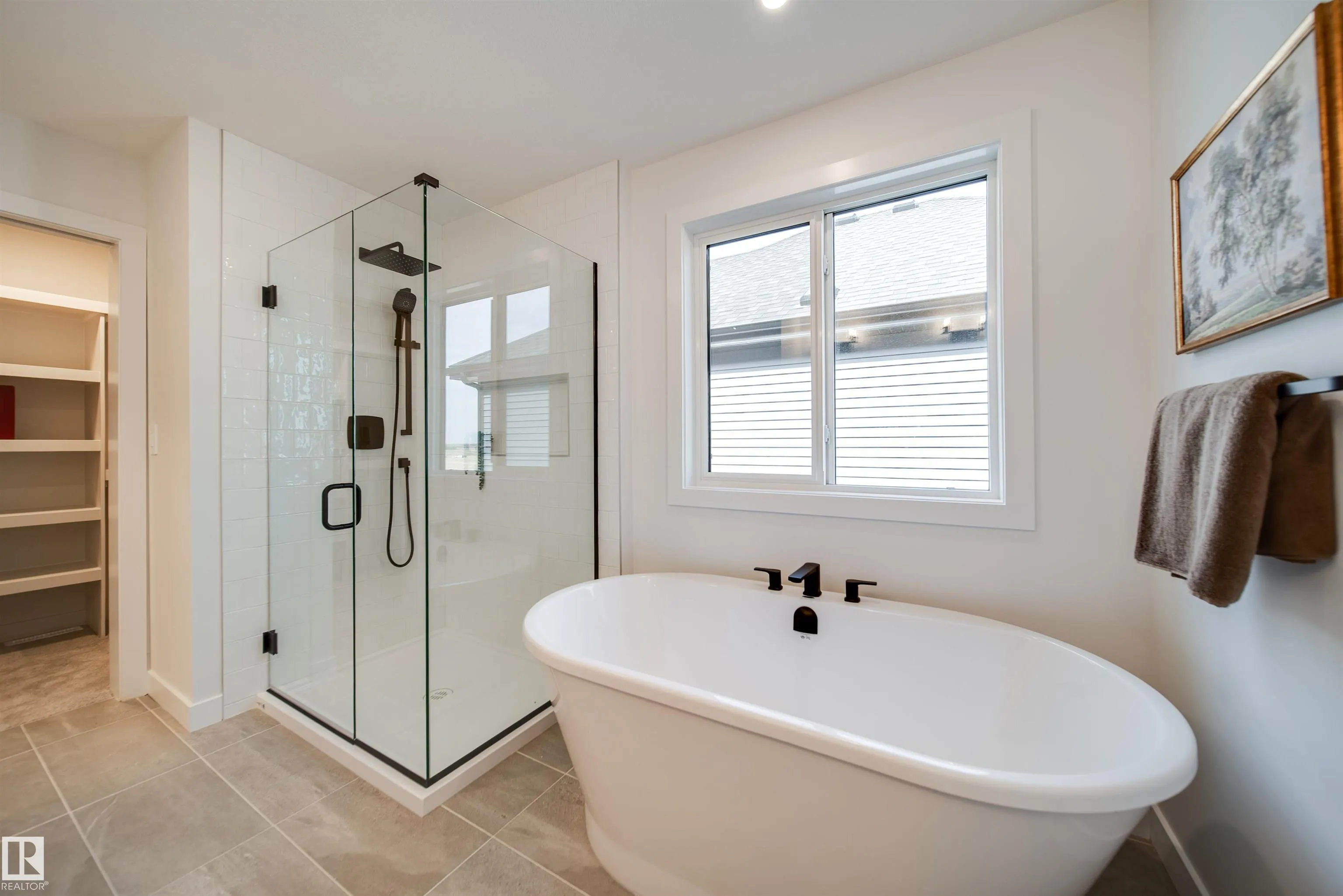 75 Chartres Close