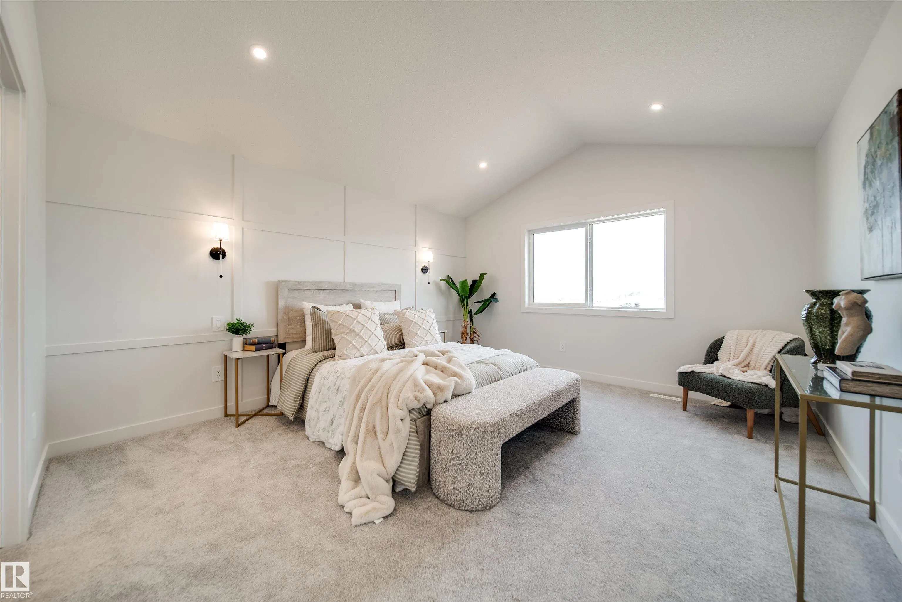 75 Chartres Close