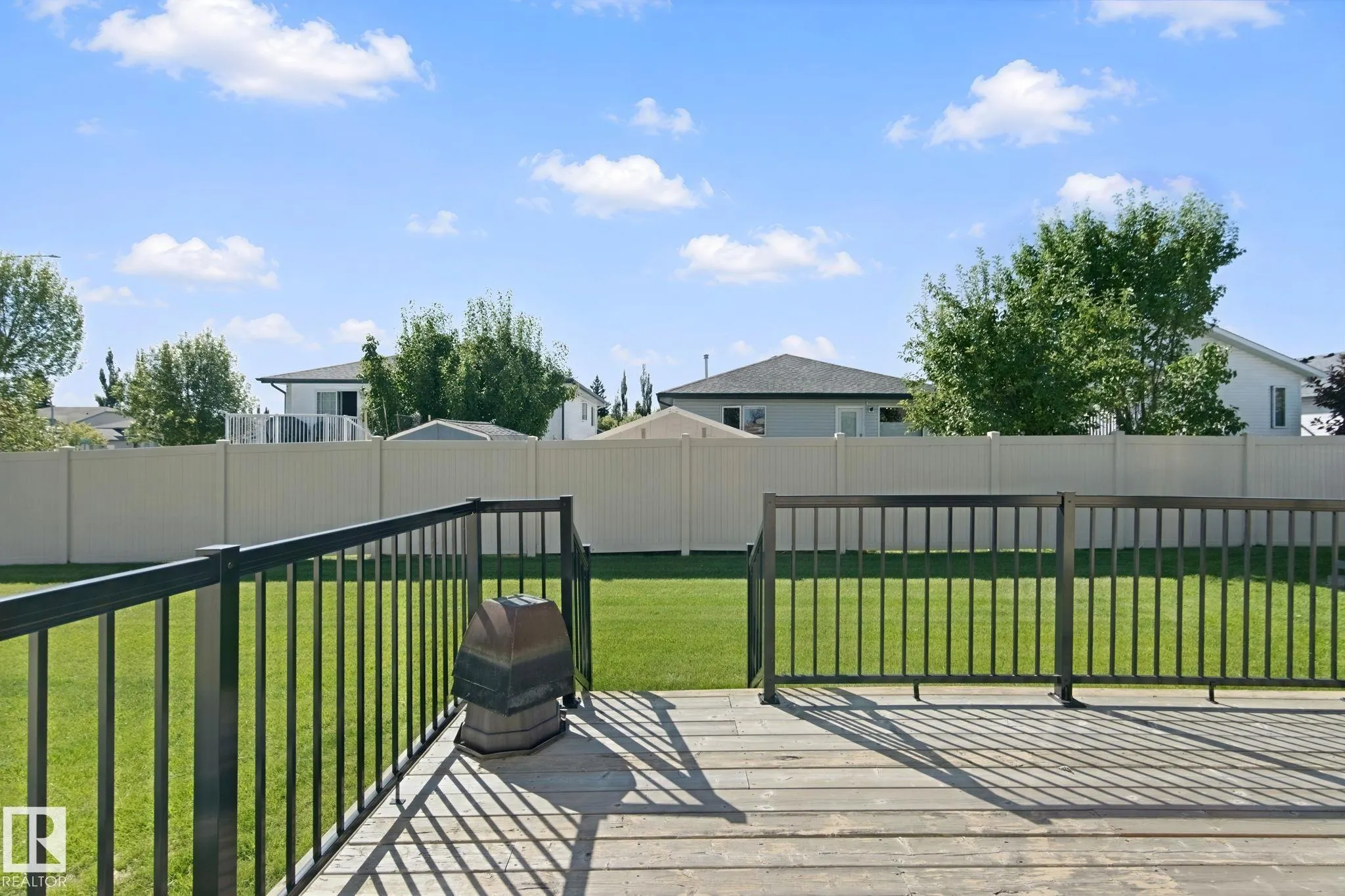 9 Deer Park Drive