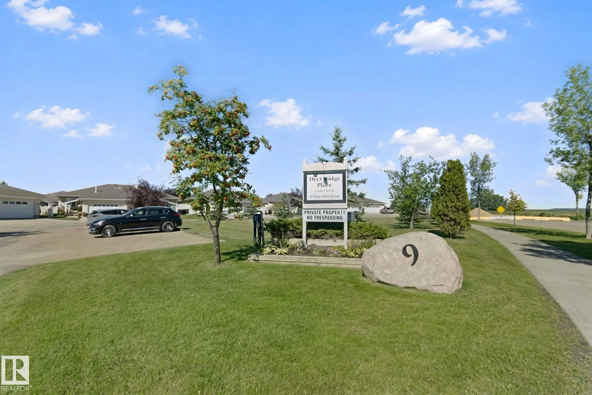 9 Deer Park Drive