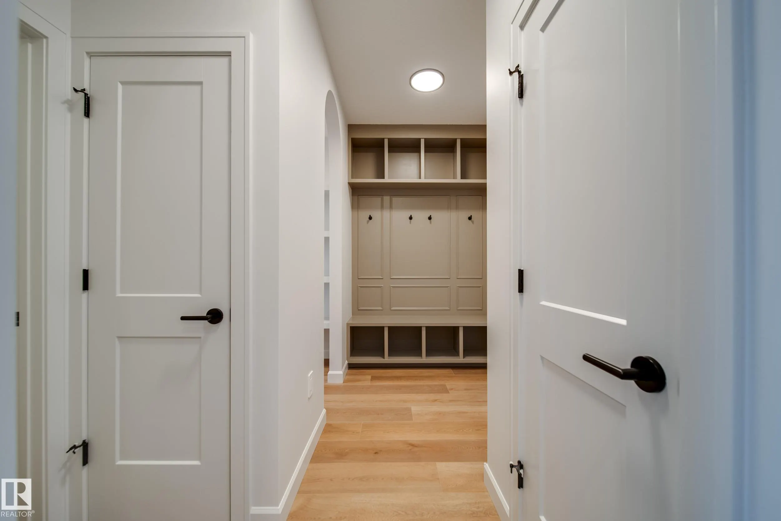 73 Chartres Close