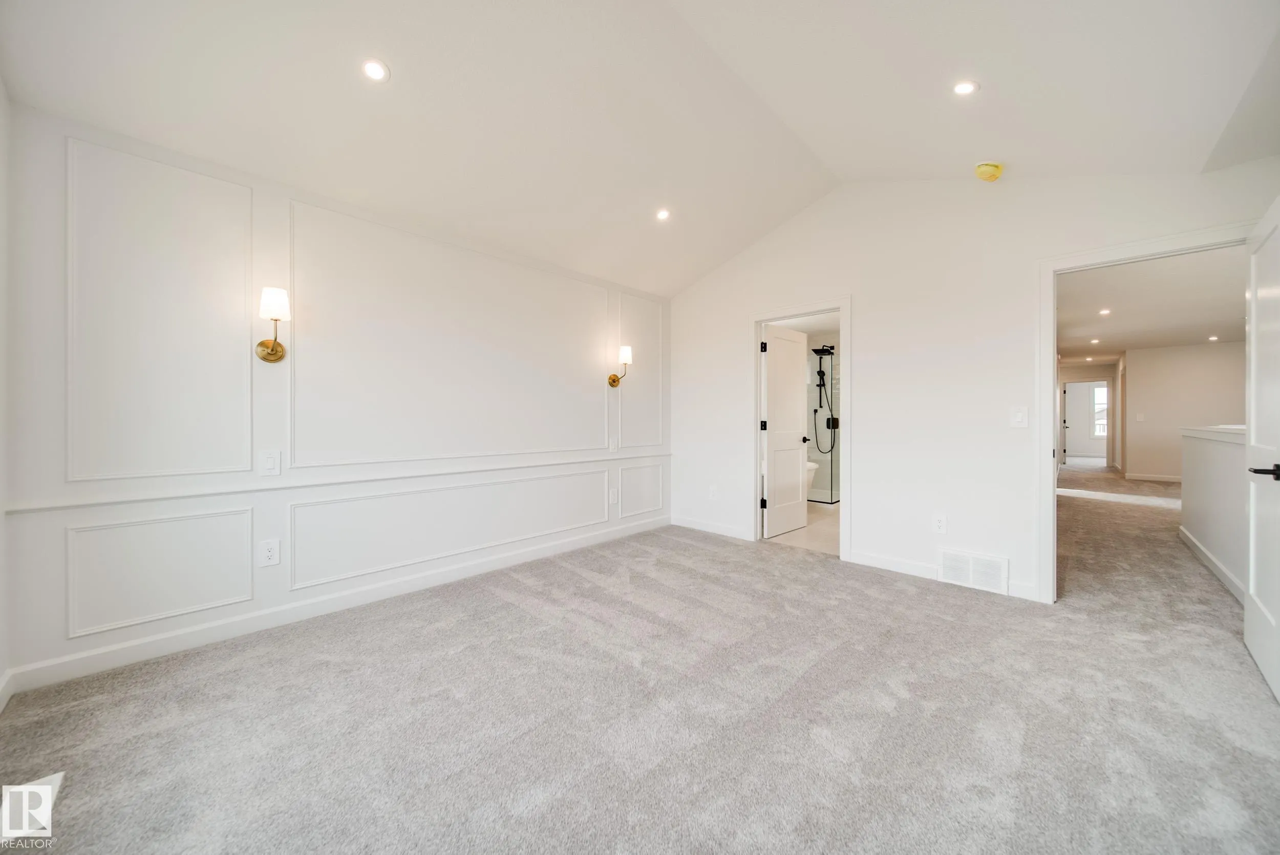 73 Chartres Close