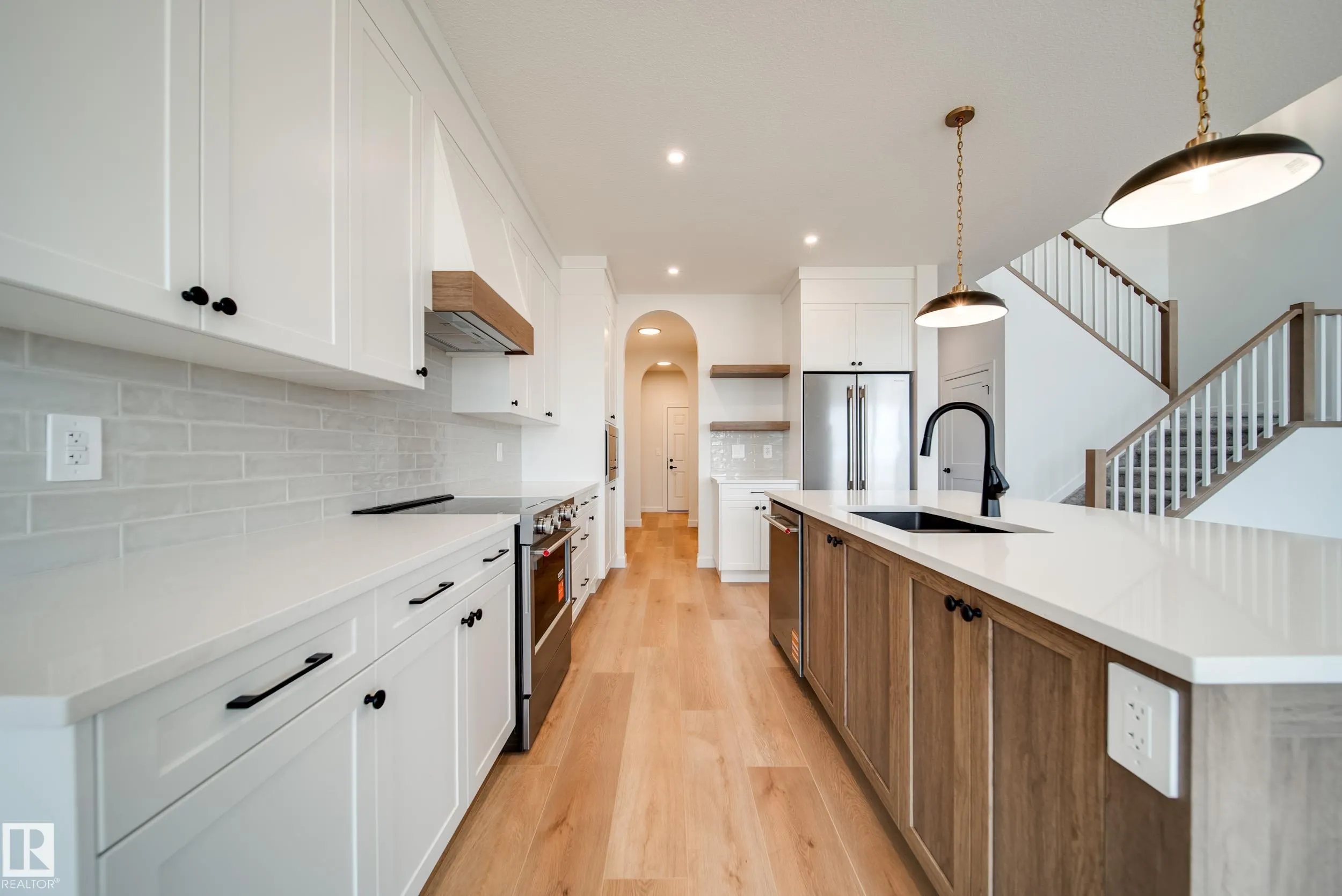 73 Chartres Close