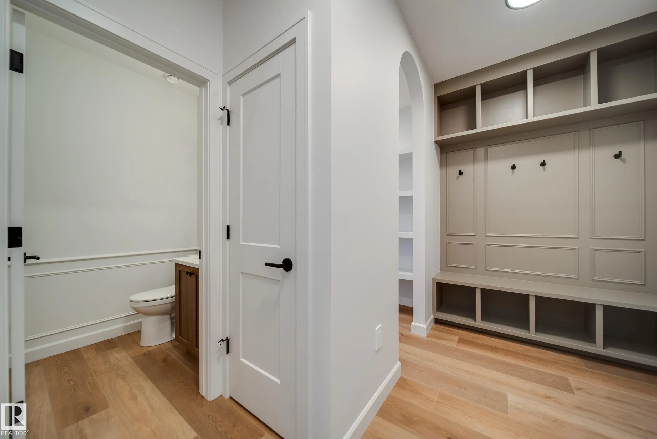 73 Chartres Close