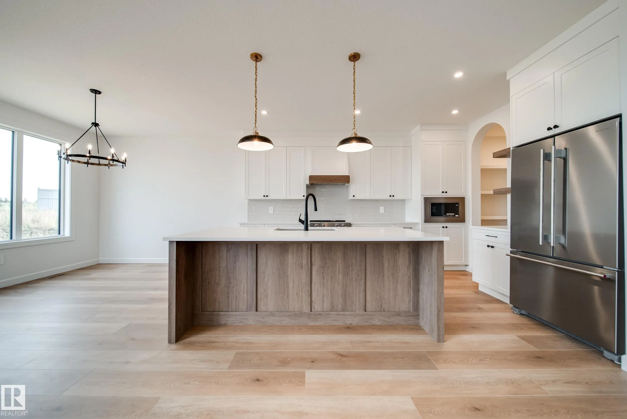 73 Chartres Close