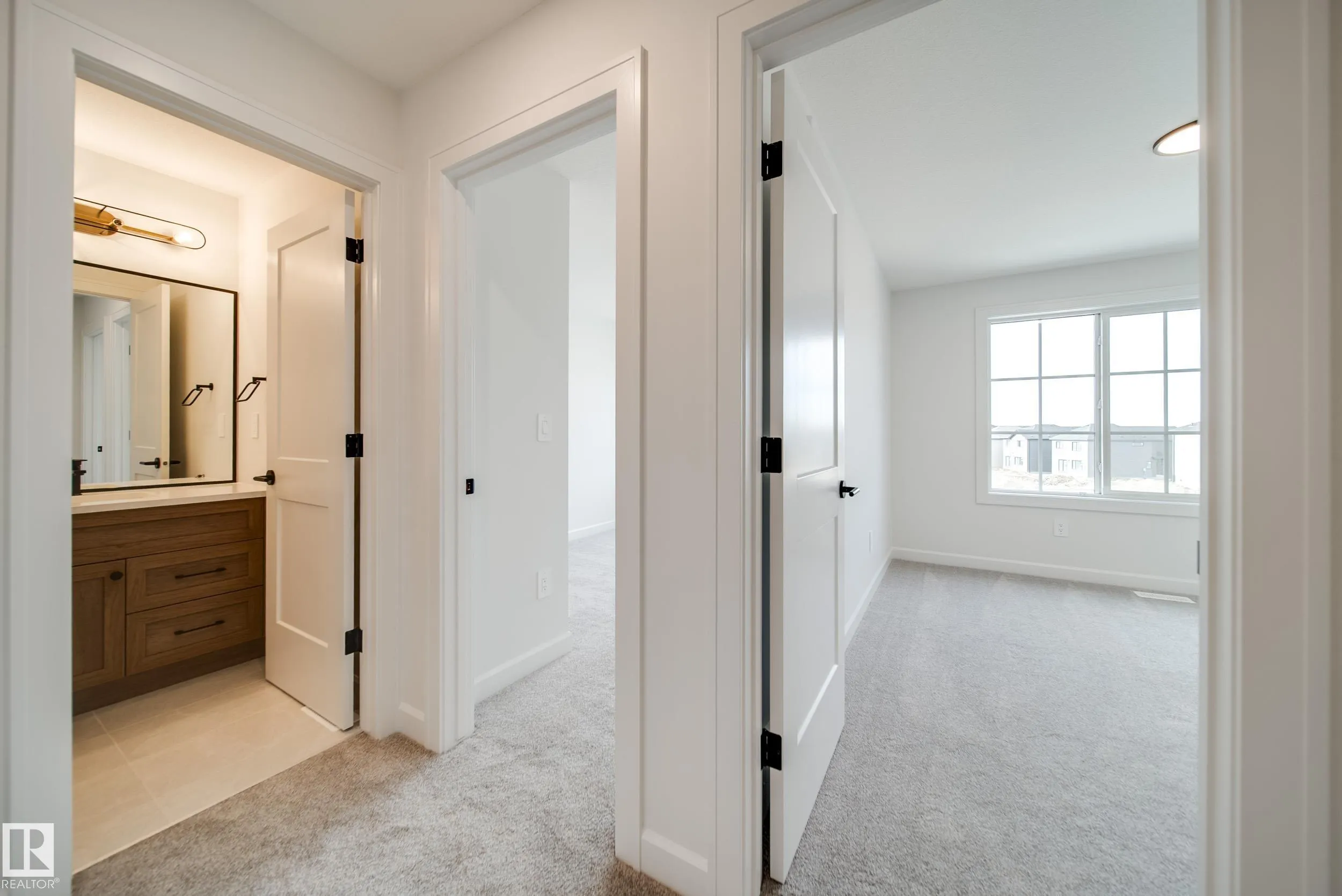 73 Chartres Close