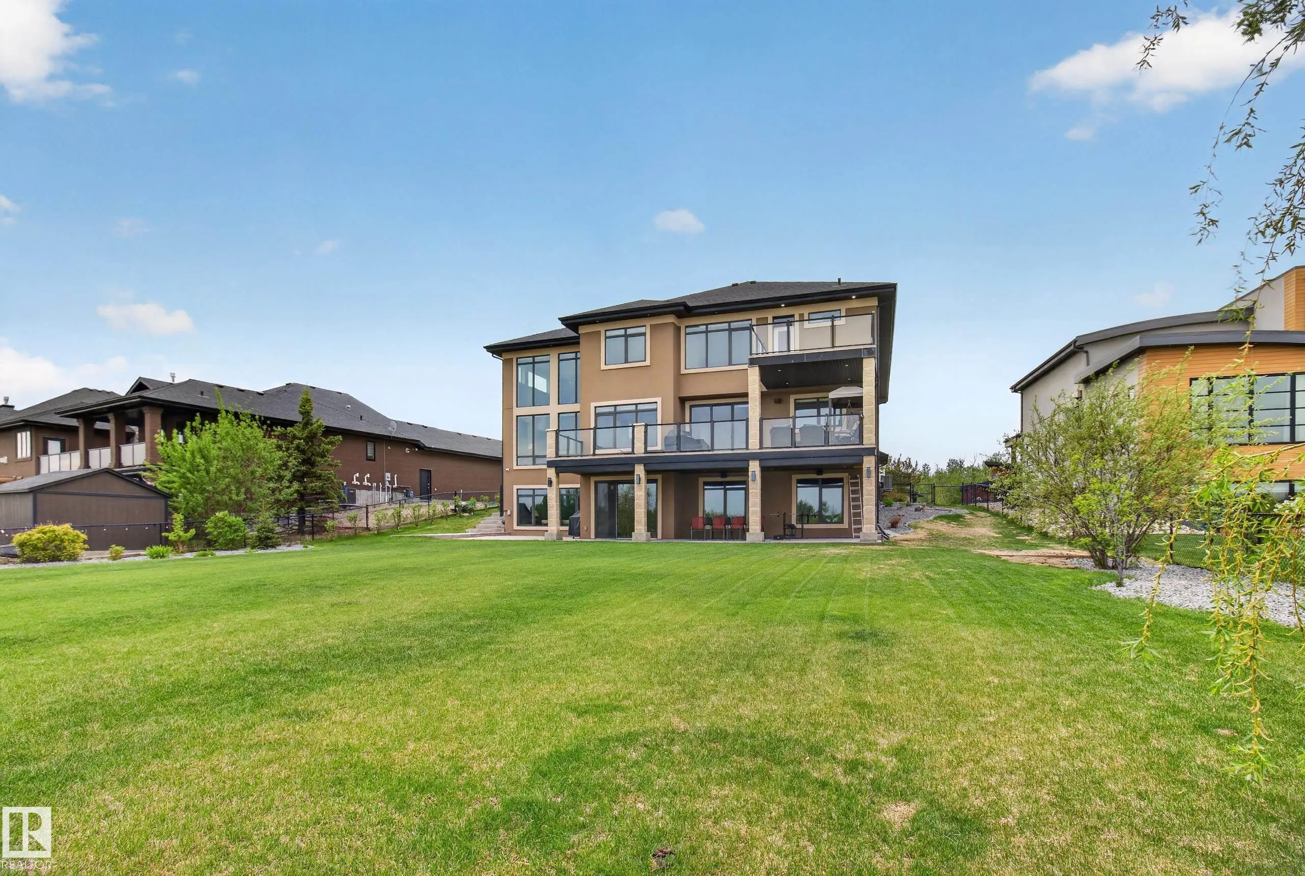 85 52320 RGE ROAD 231