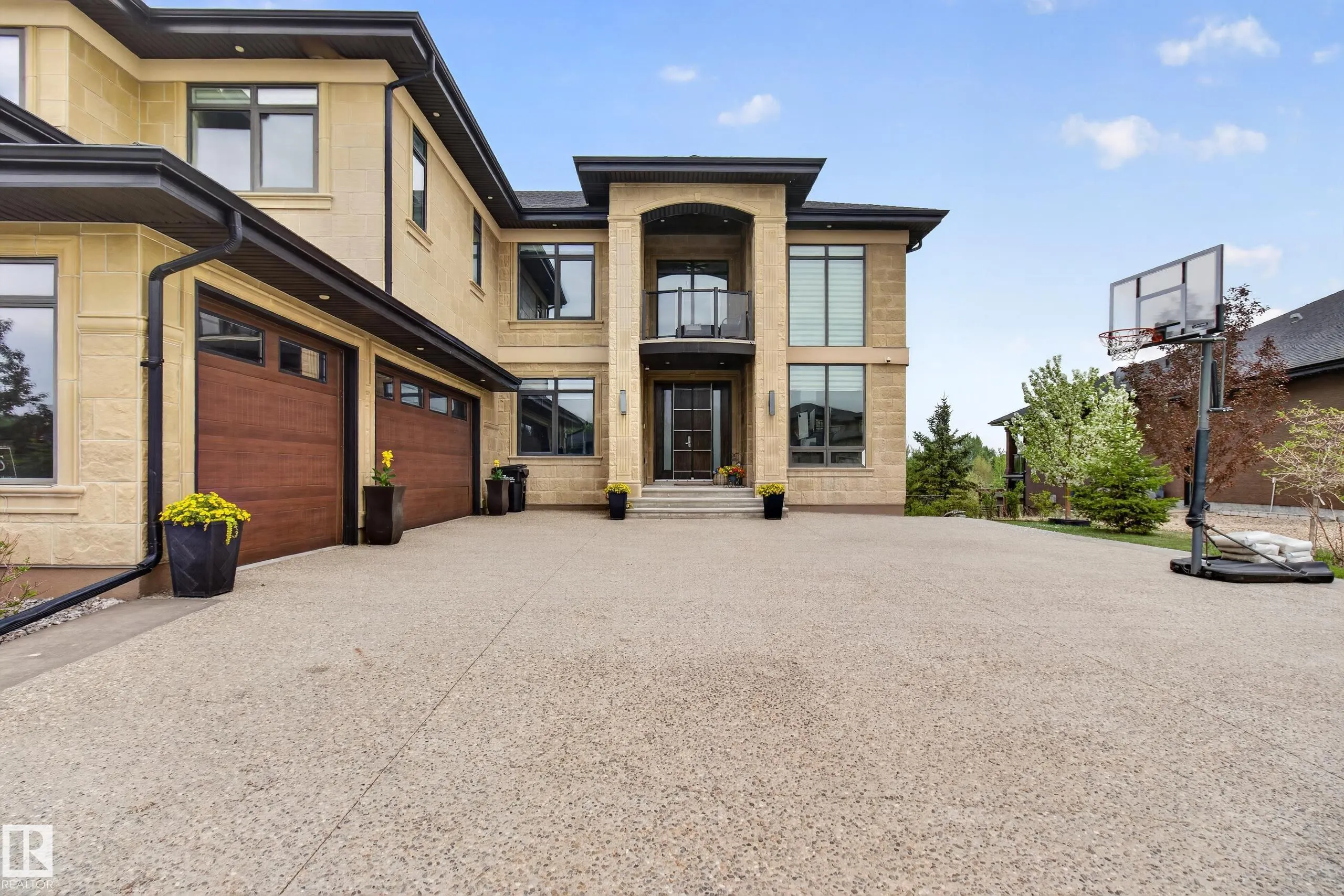 85 52320 RGE ROAD 231