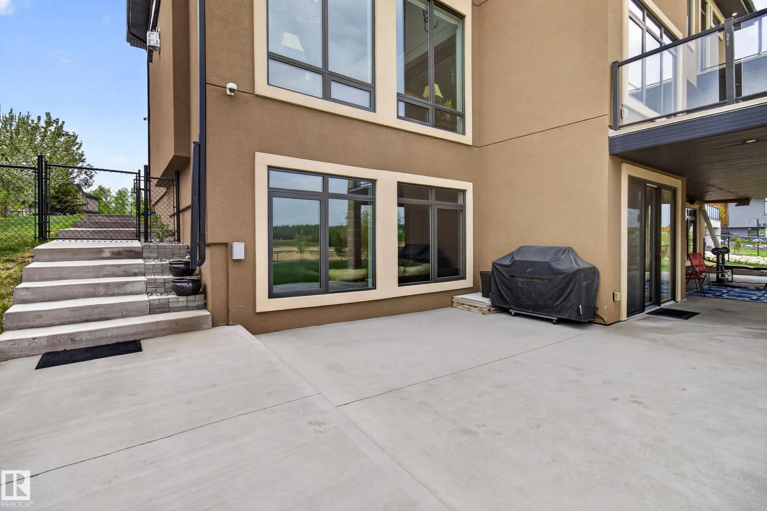 85 52320 RGE ROAD 231