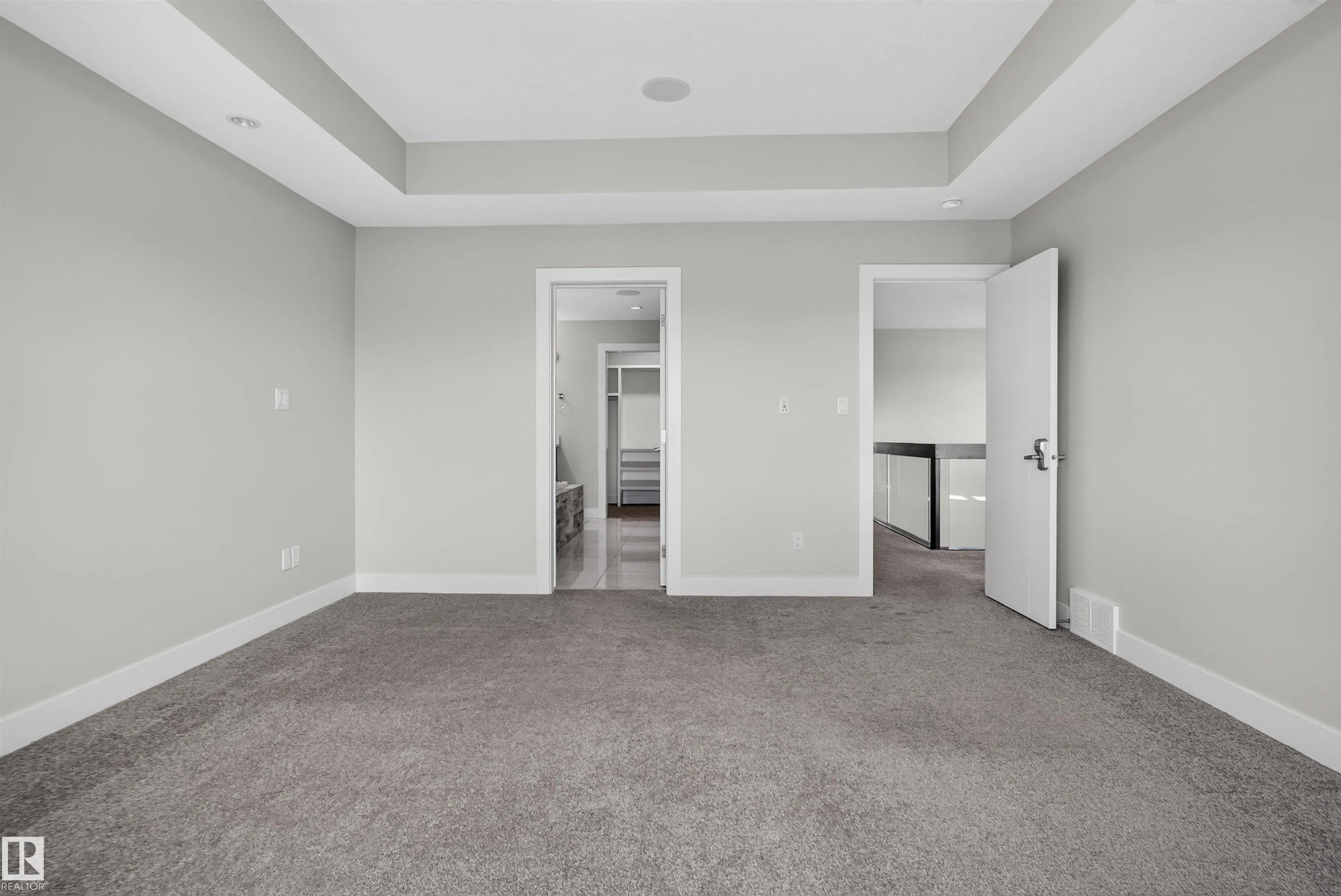 4225 CHARLES Close