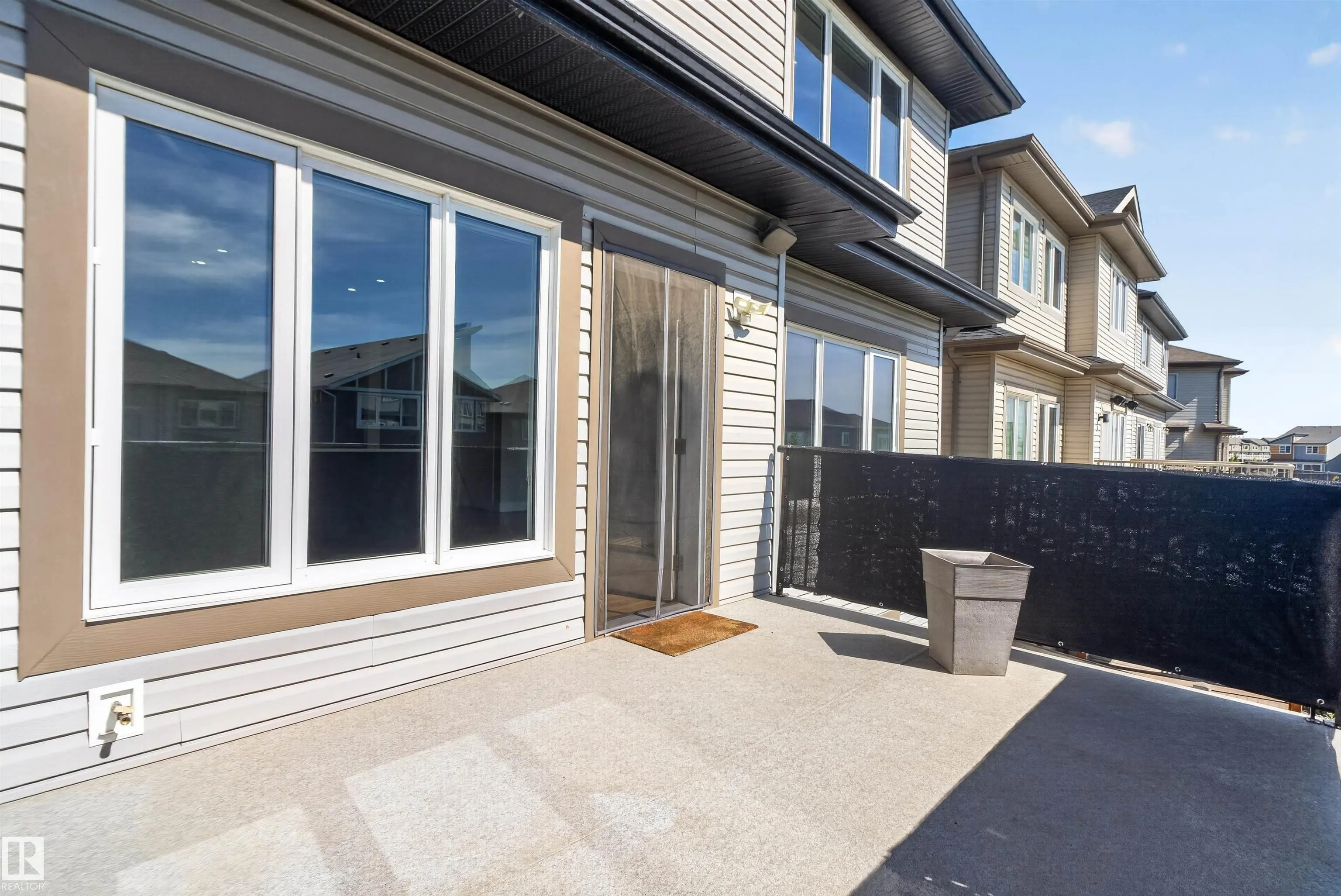 4225 CHARLES Close