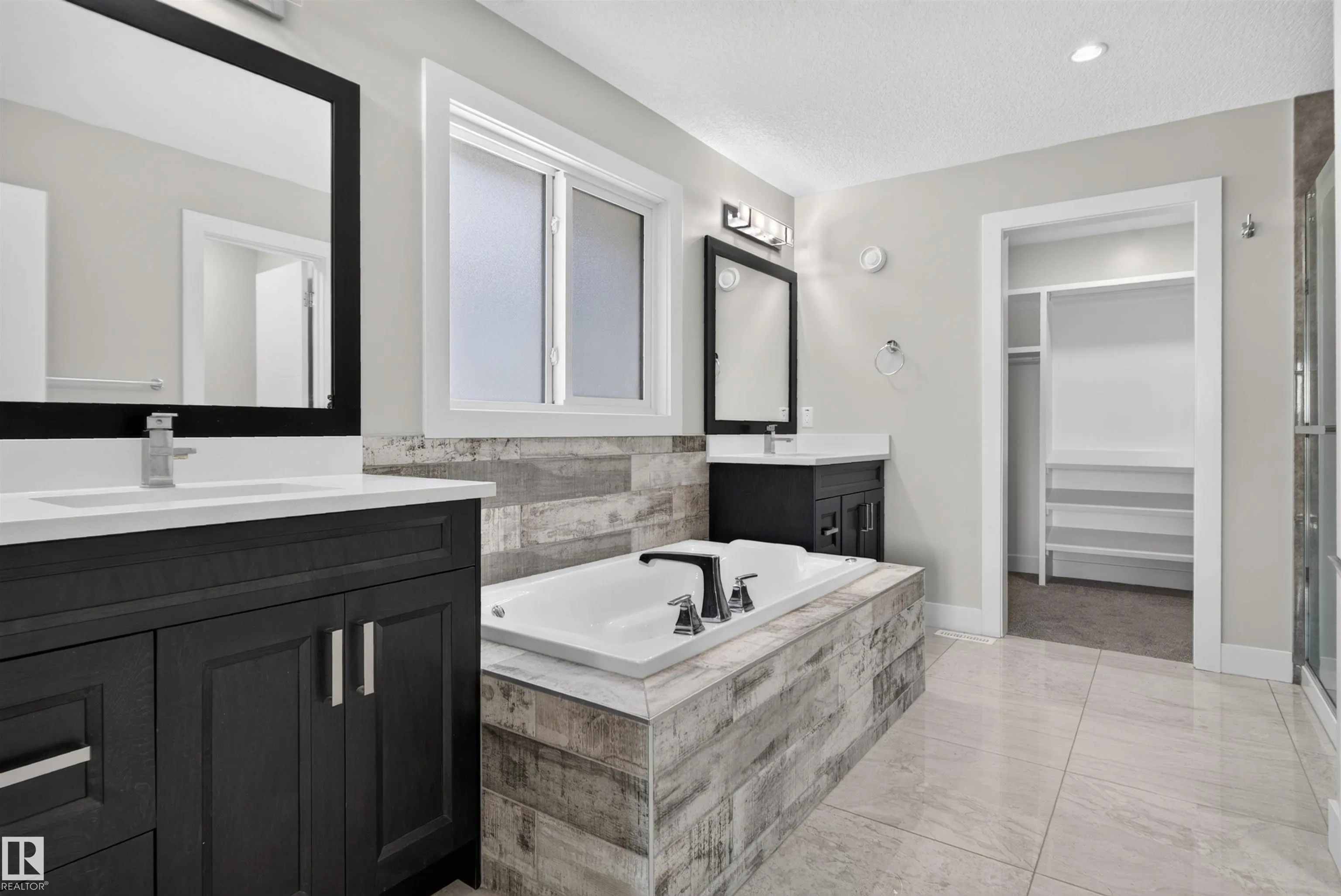 4225 CHARLES Close