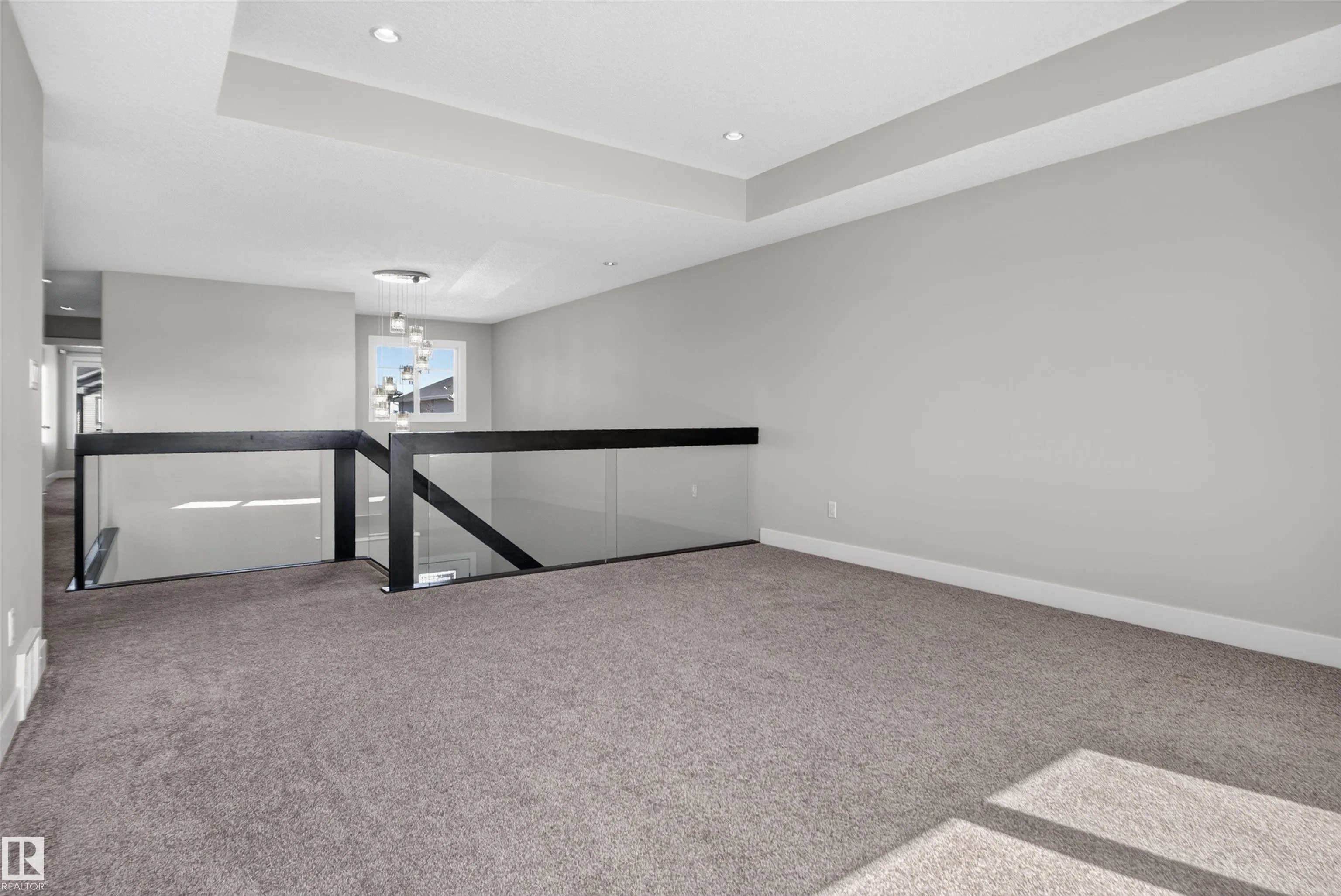 4225 CHARLES Close