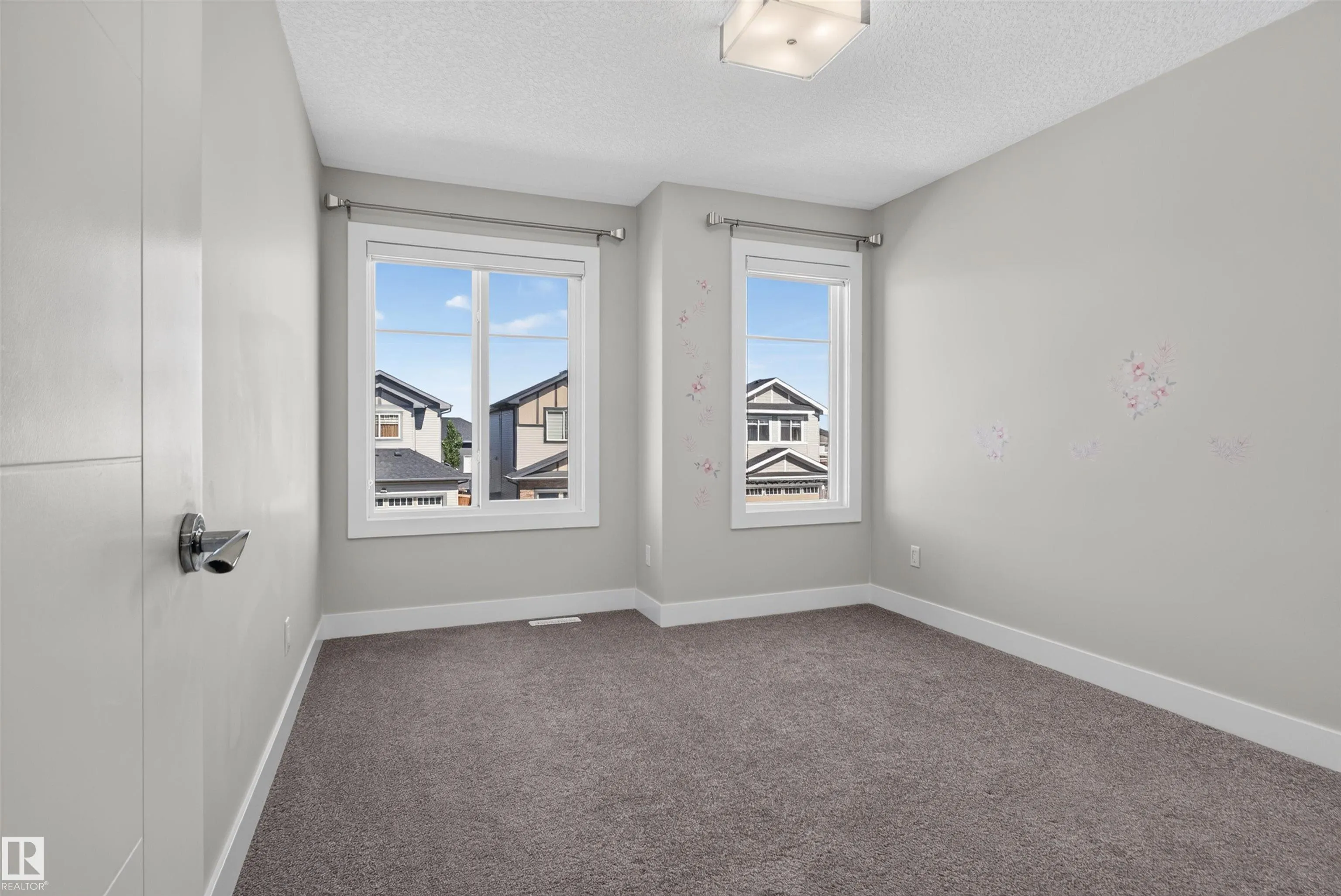 4225 CHARLES Close