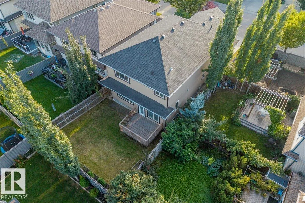 1090 ARMITAGE Crescent