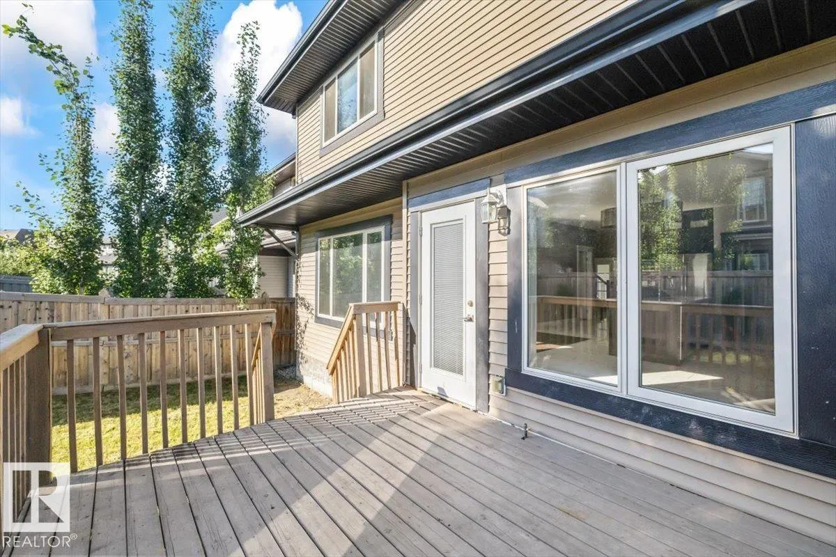1090 ARMITAGE Crescent