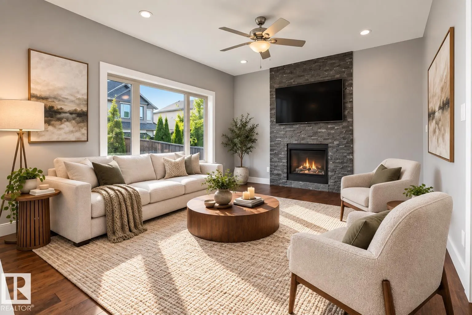 1090 ARMITAGE Crescent
