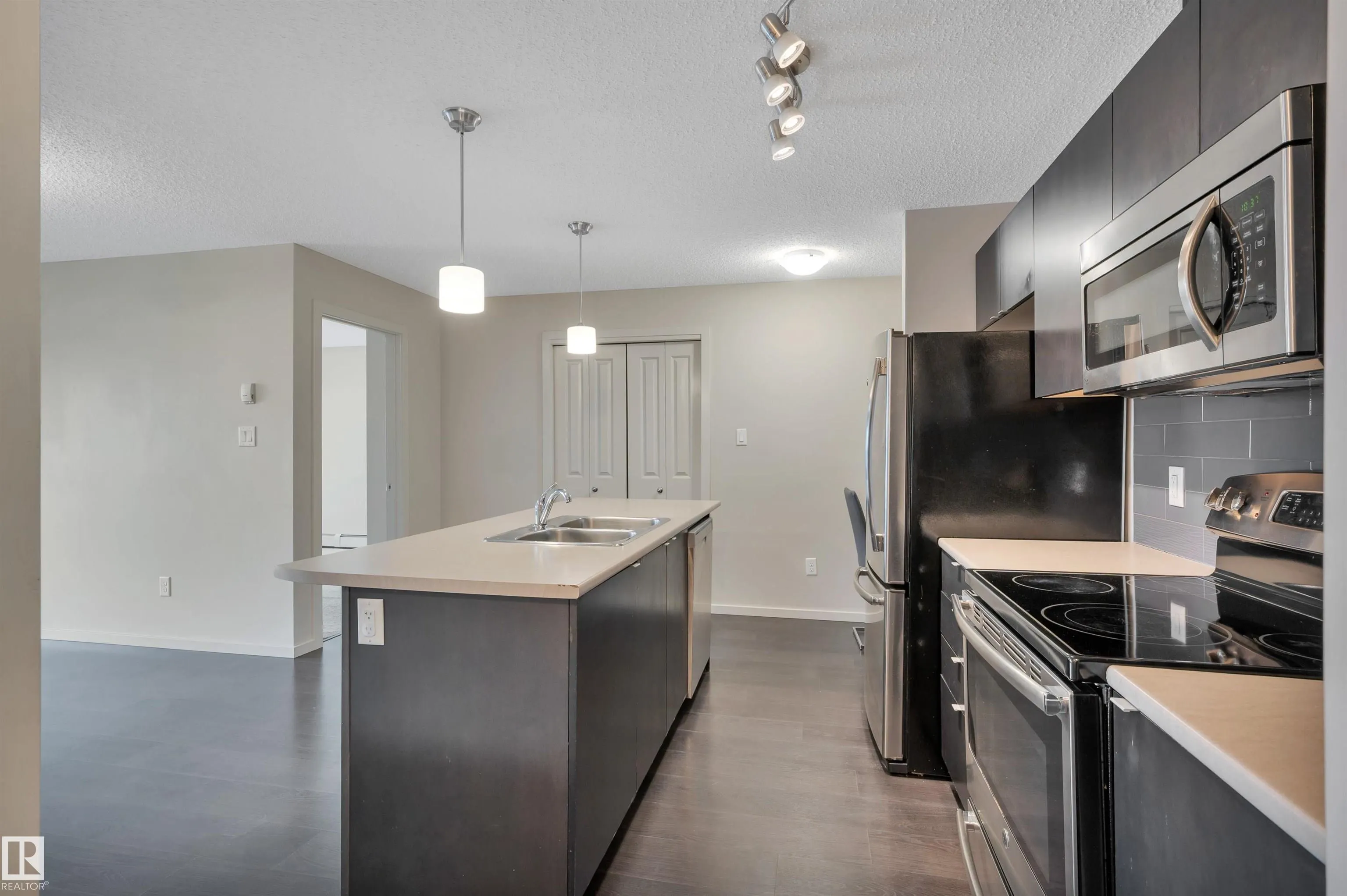 348 WINDERMERE Road